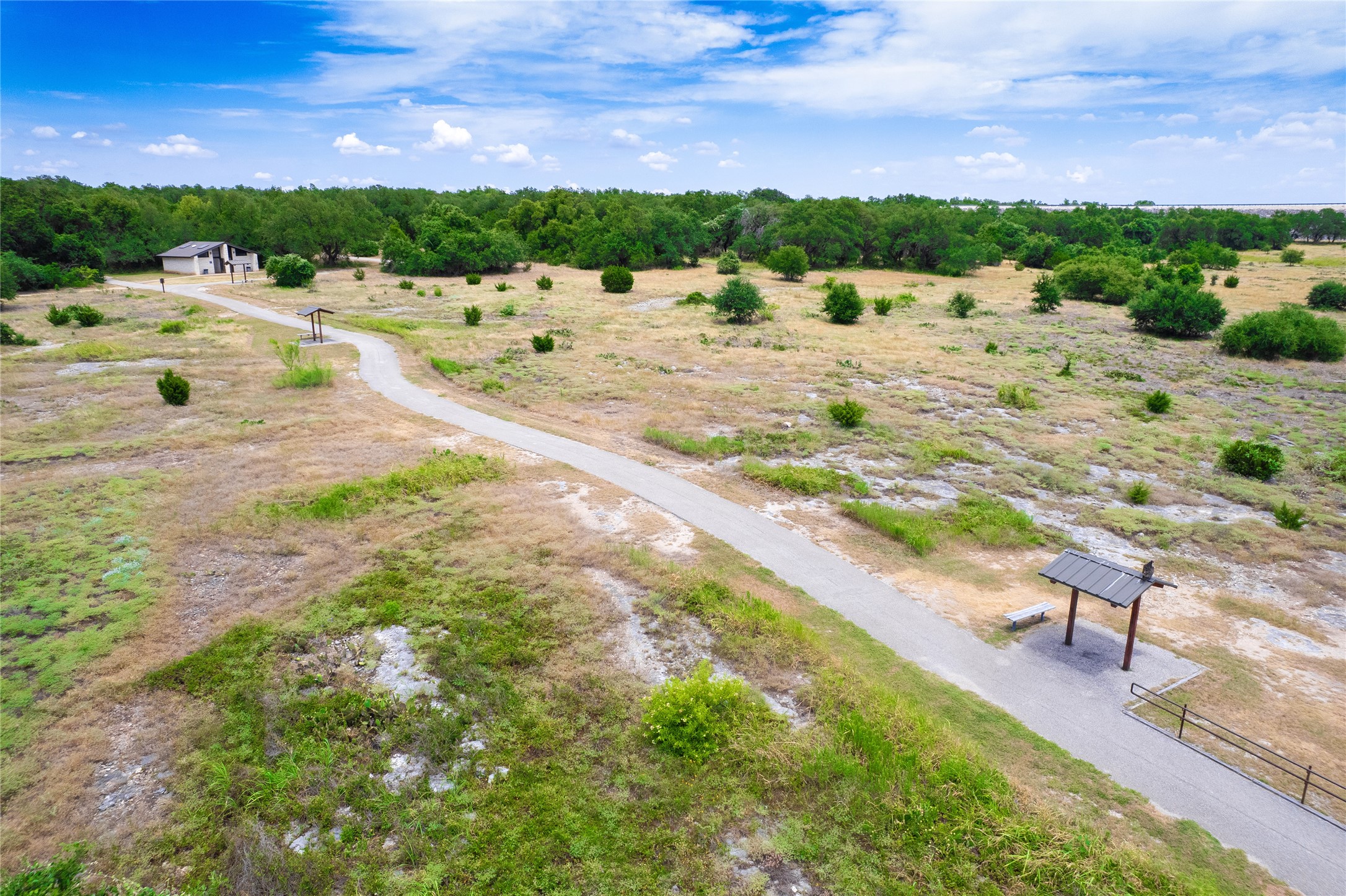 main property photo 37