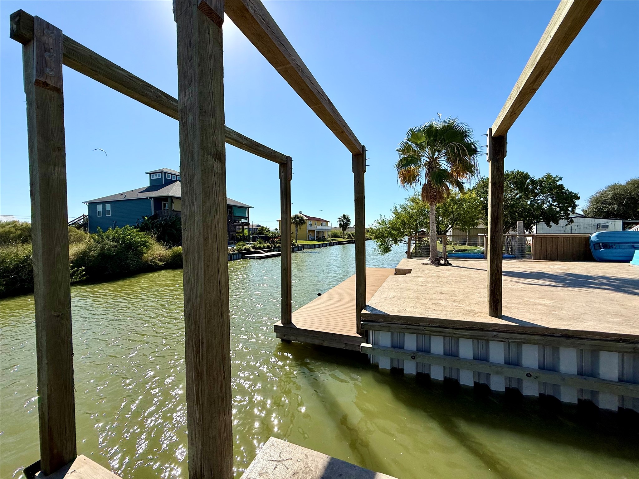 main property photo 14
