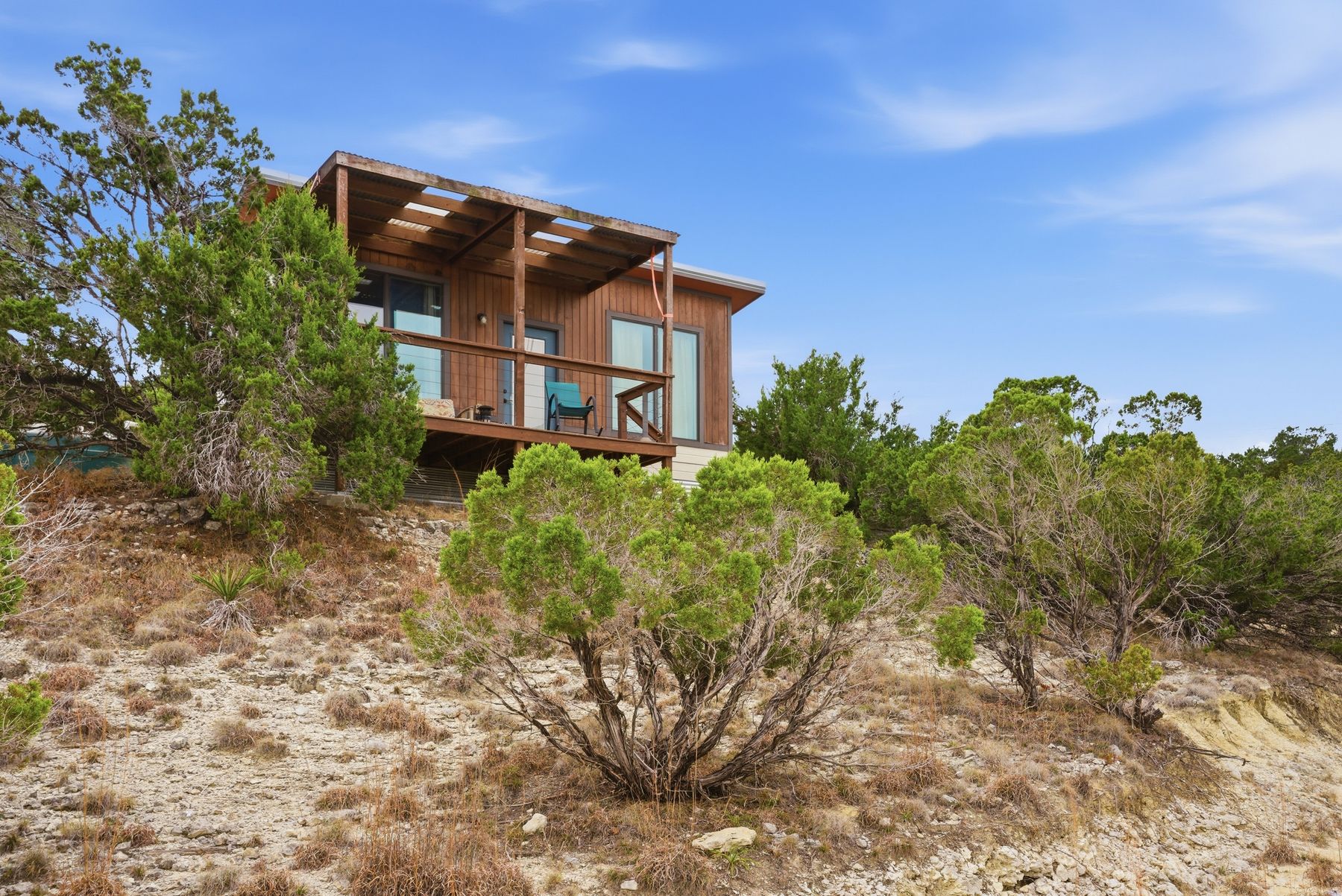 main property photo 15