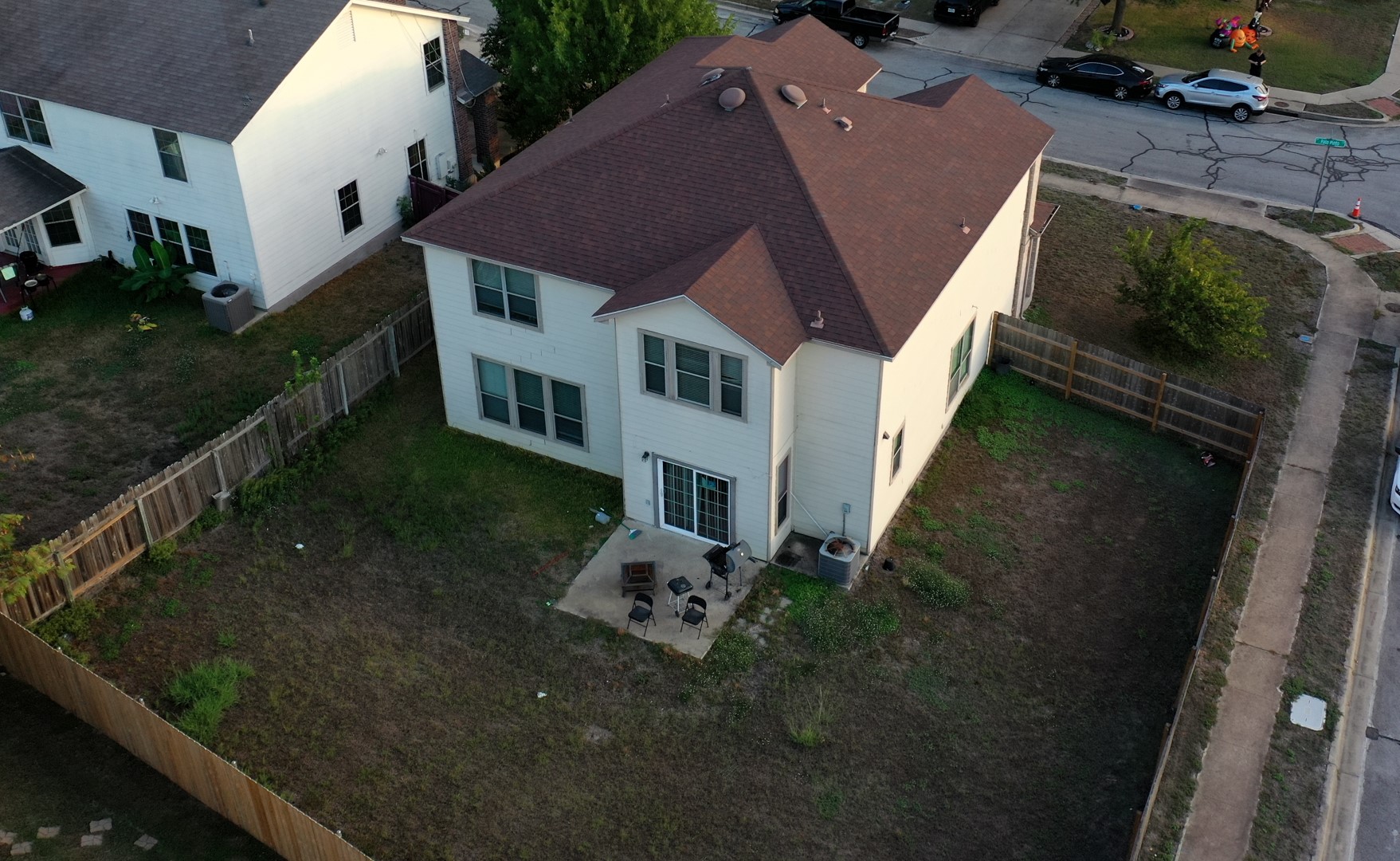 main property photo 12