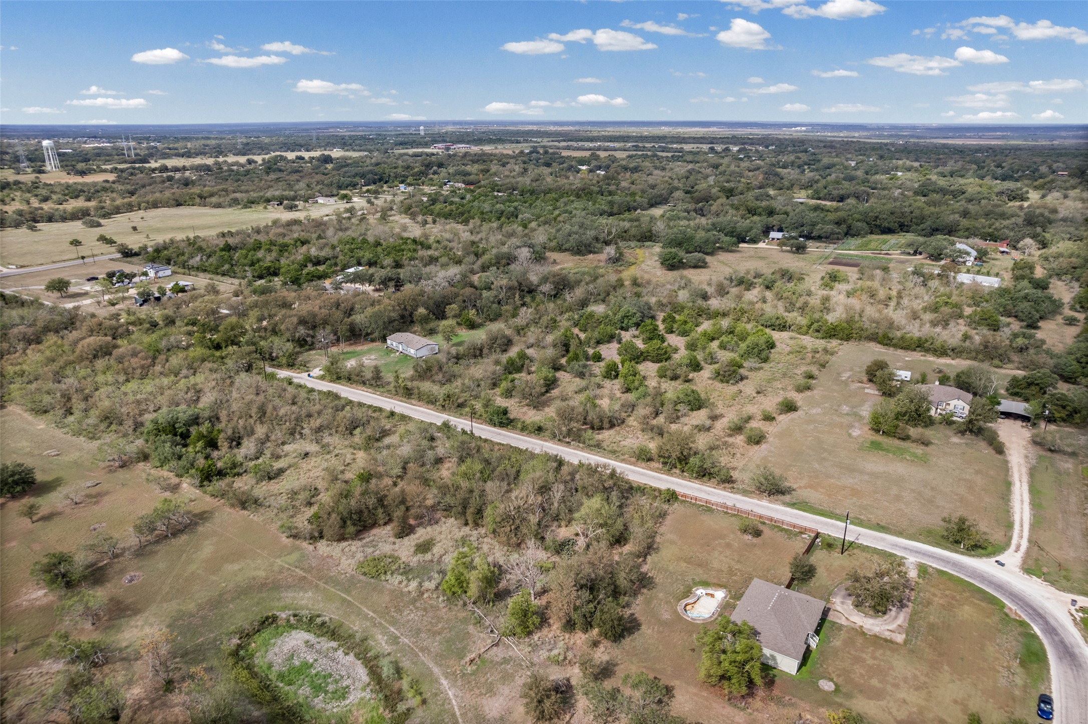 main property photo 14