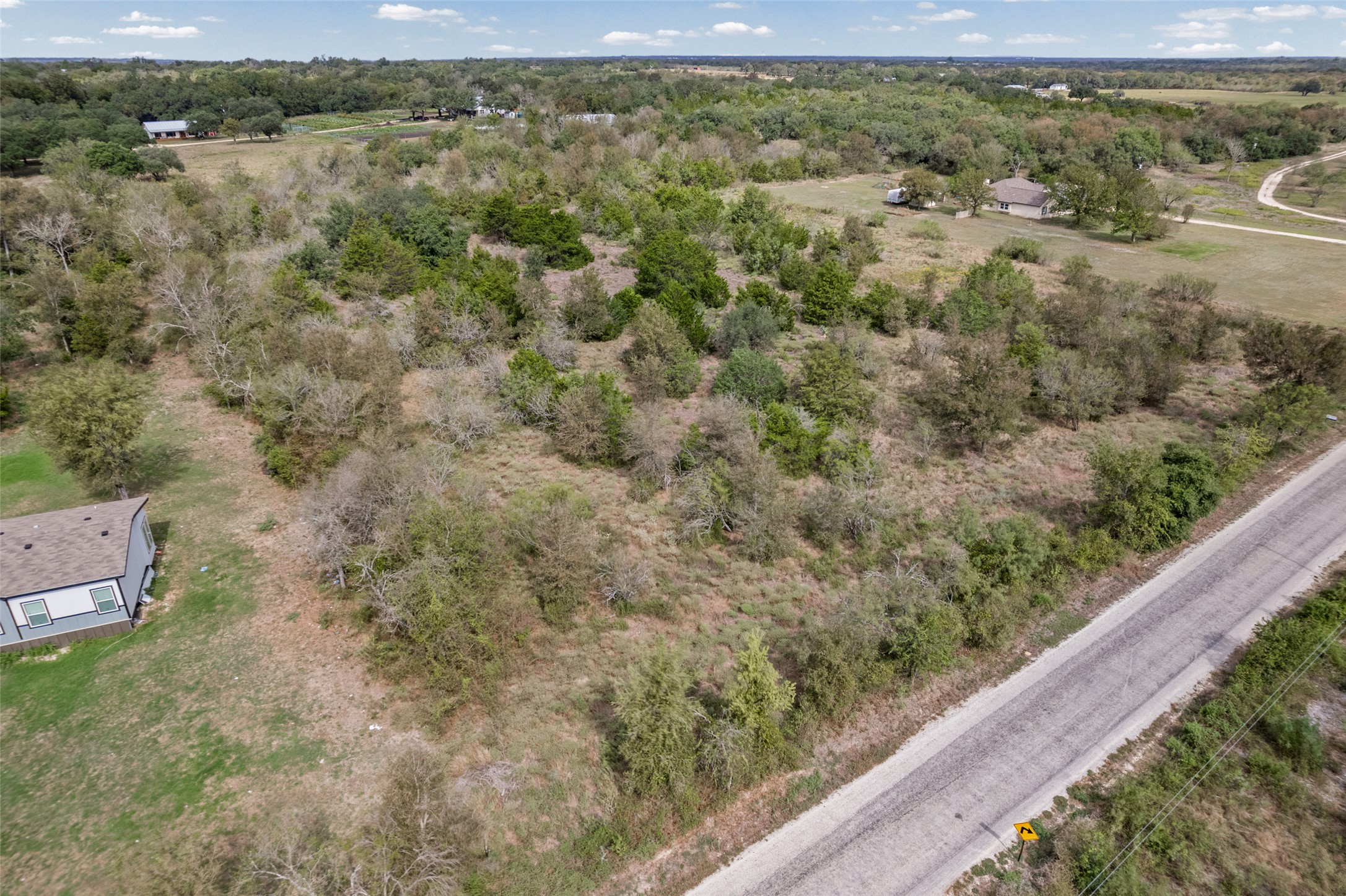 main property photo 18
