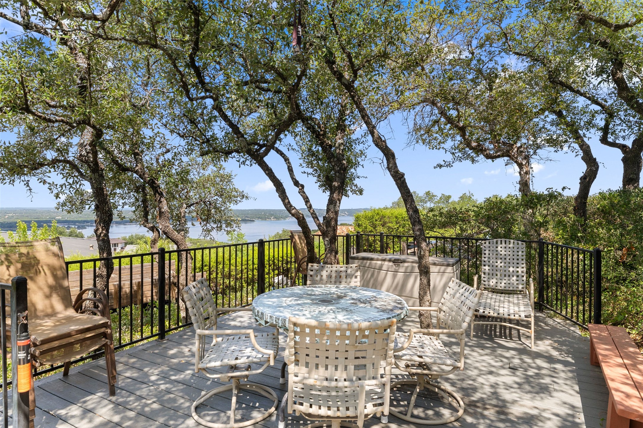 main property photo 27