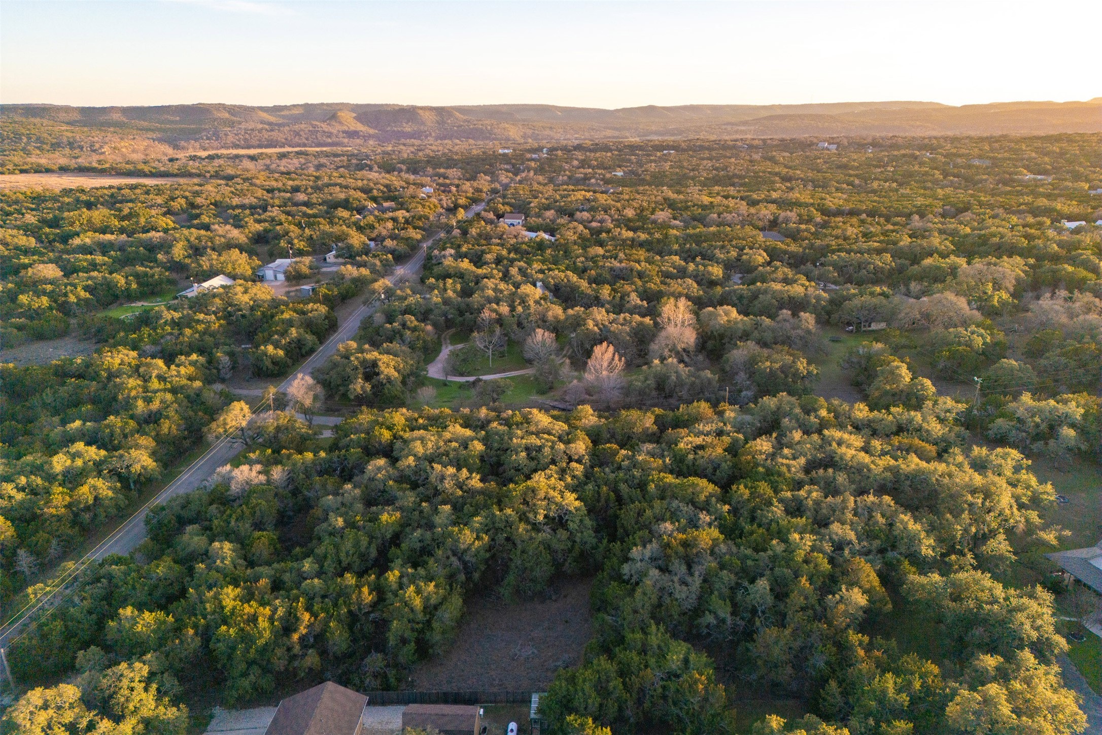 main property photo 5