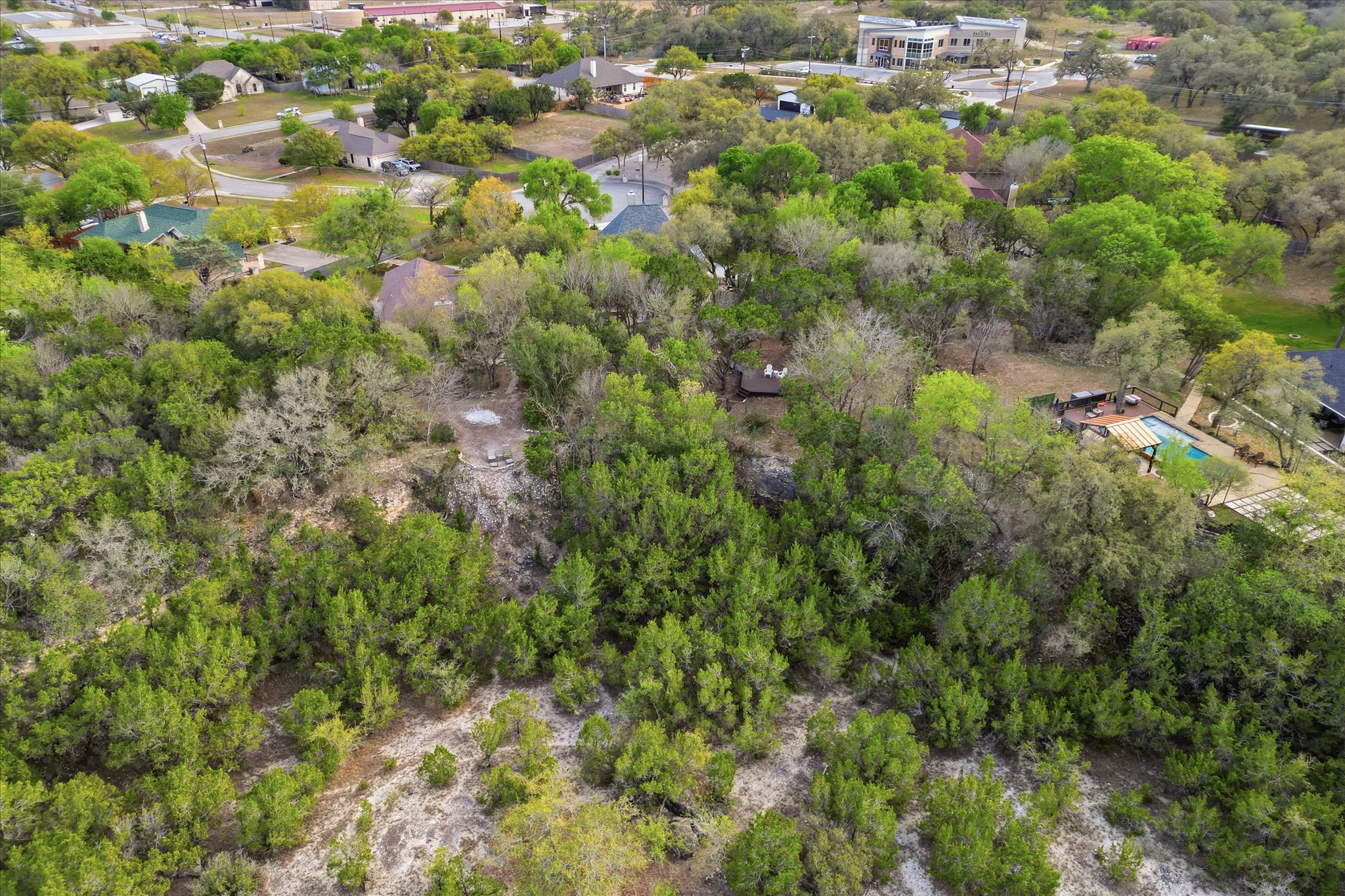 main property photo 29