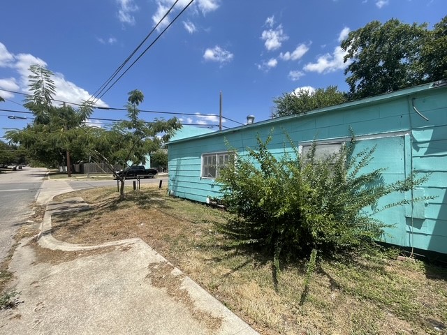 main property photo 10