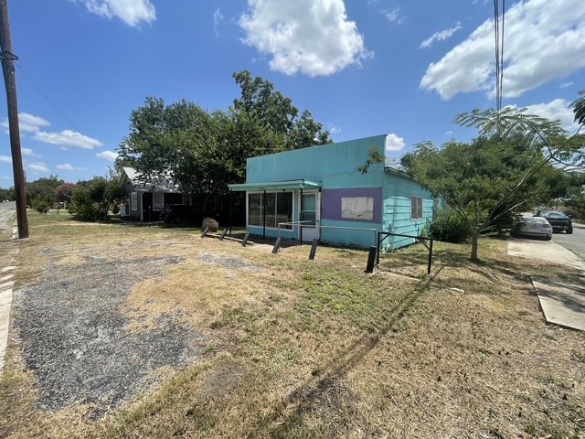 main property photo 2