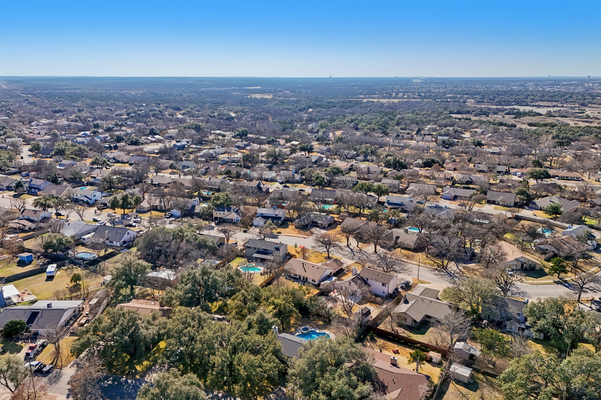main property photo 38