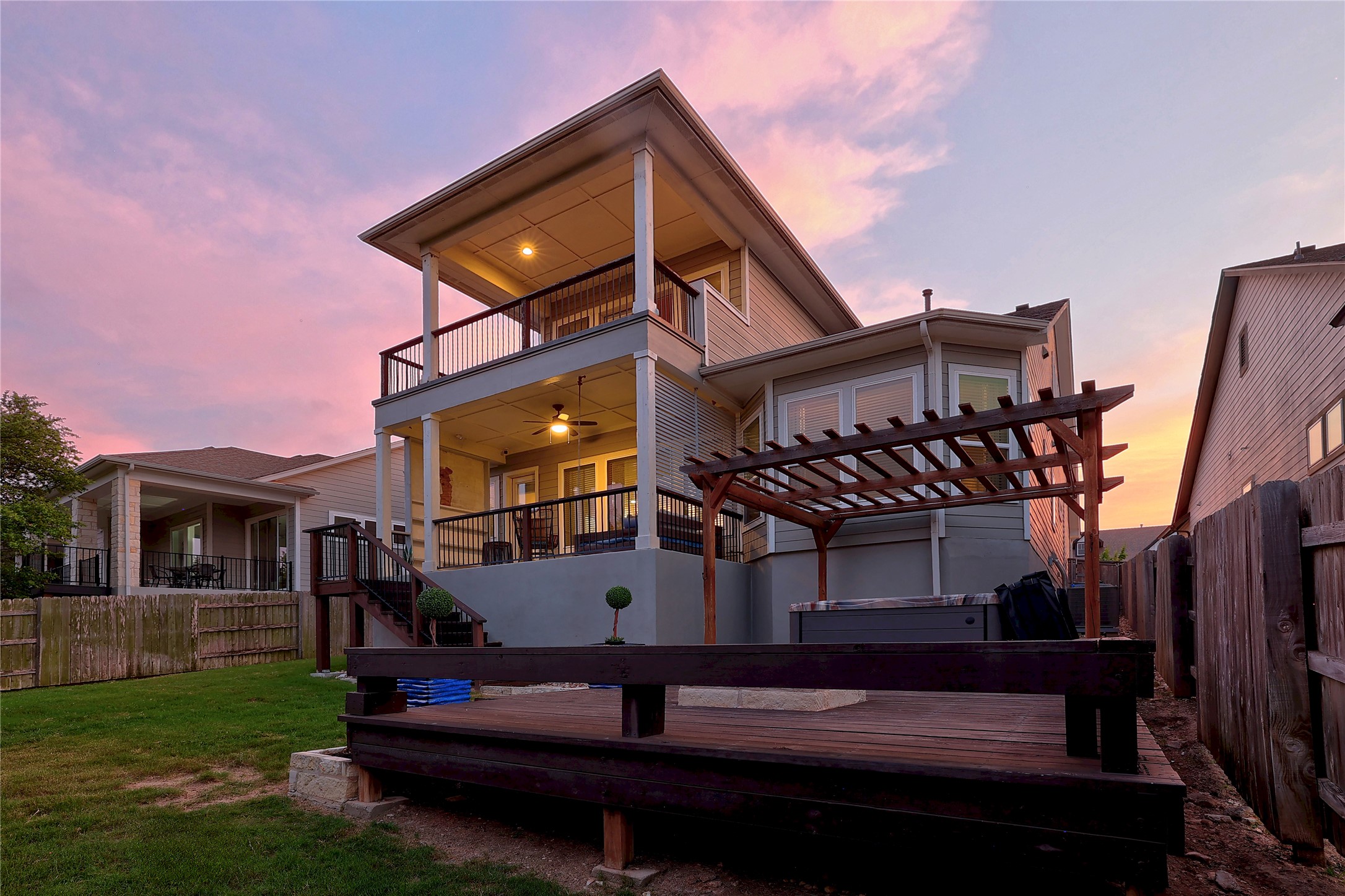 main property photo 3