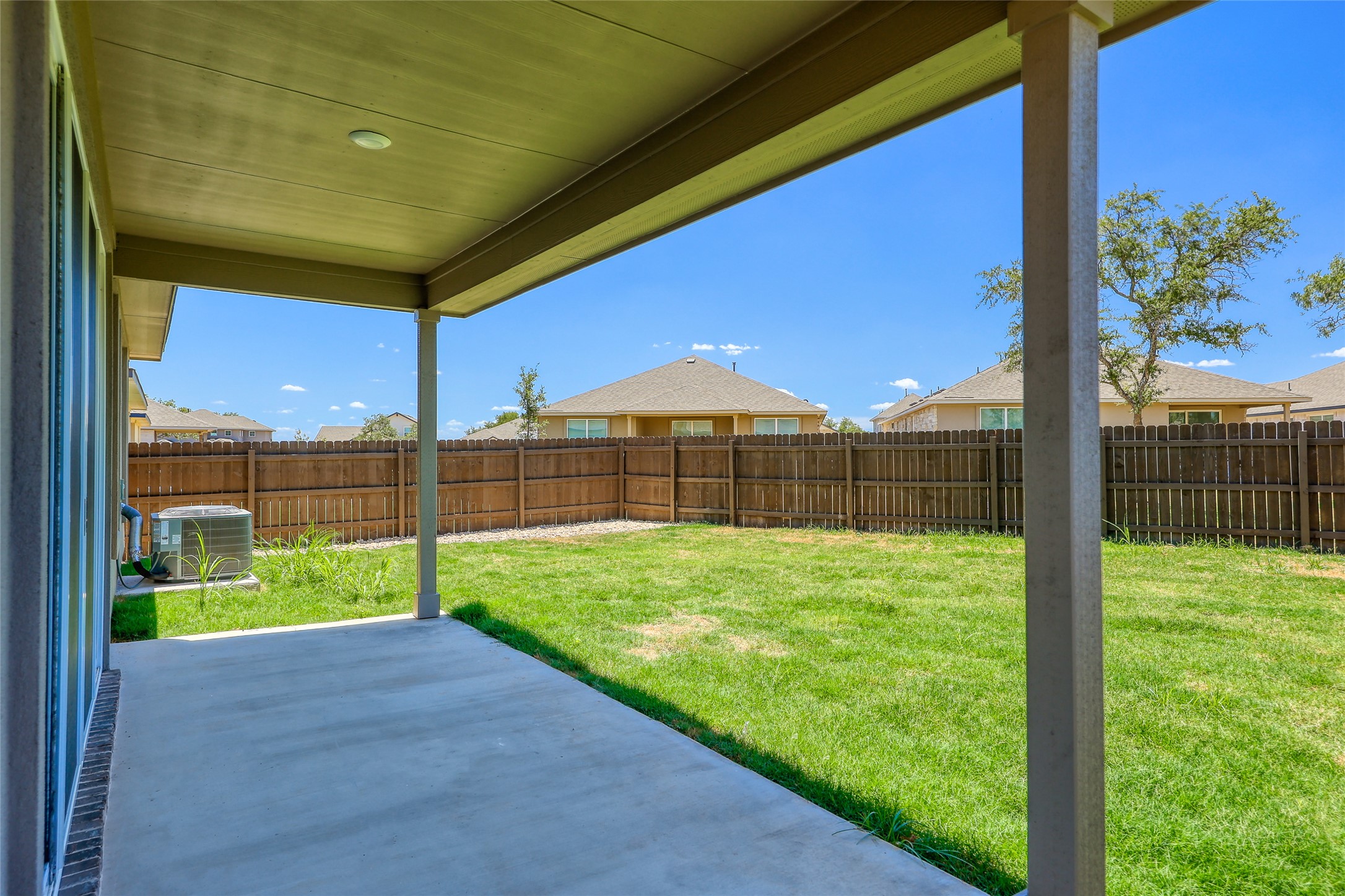 main property photo 20
