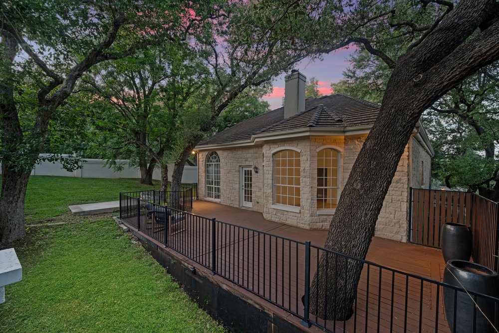 main property photo 38