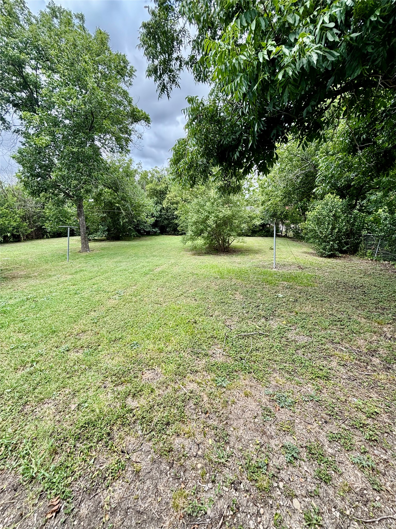 main property photo 23