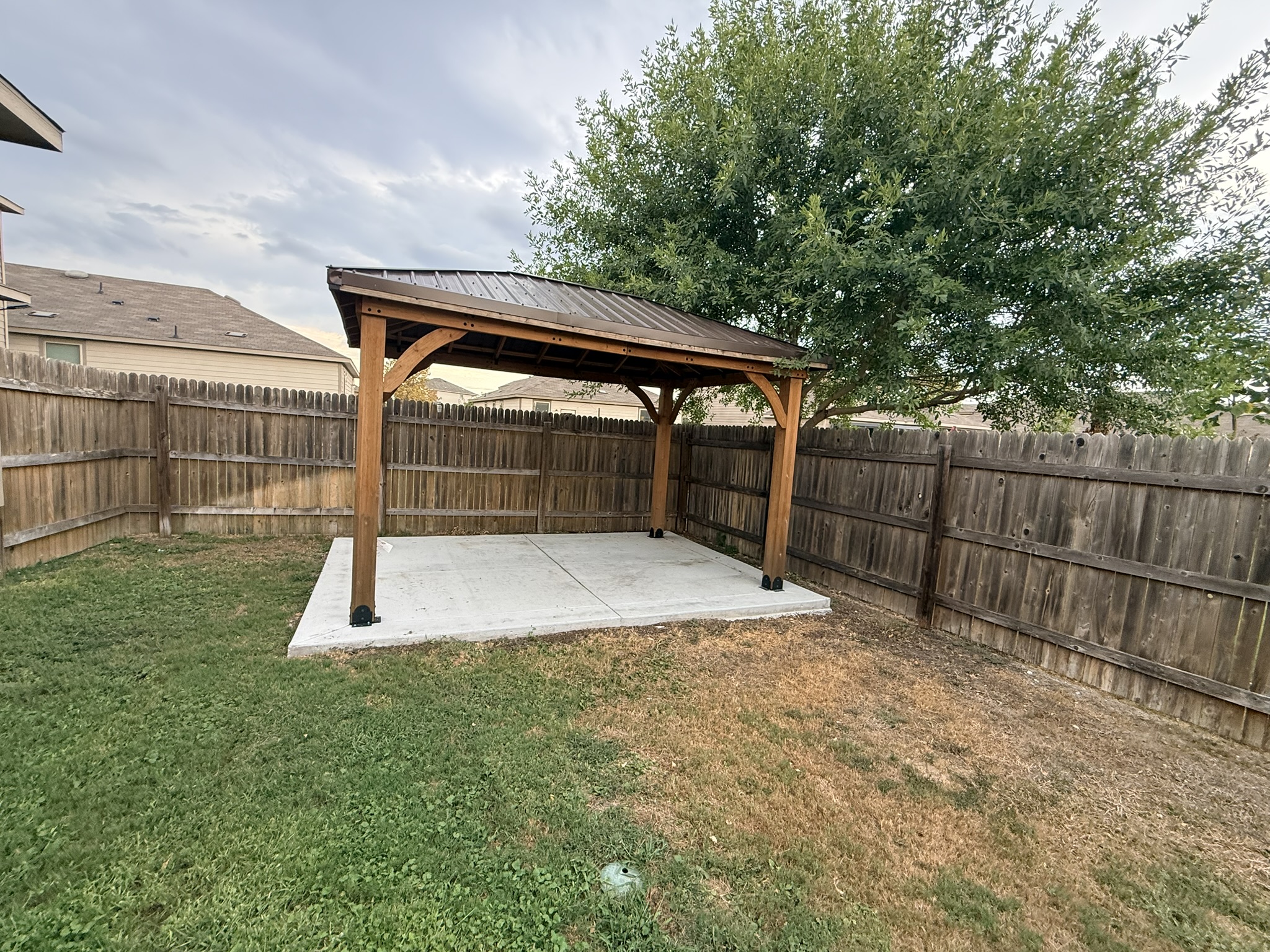 main property photo 19