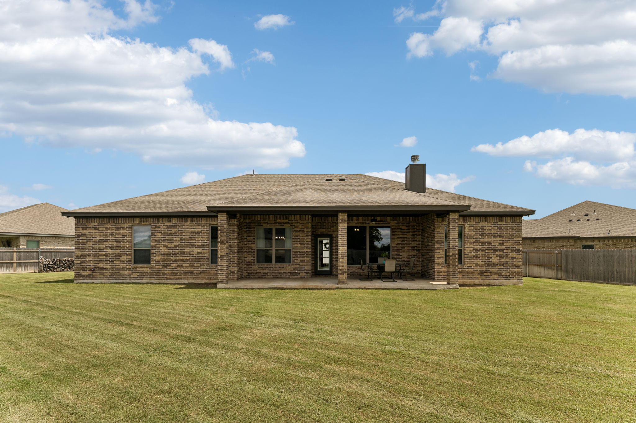 main property photo 31