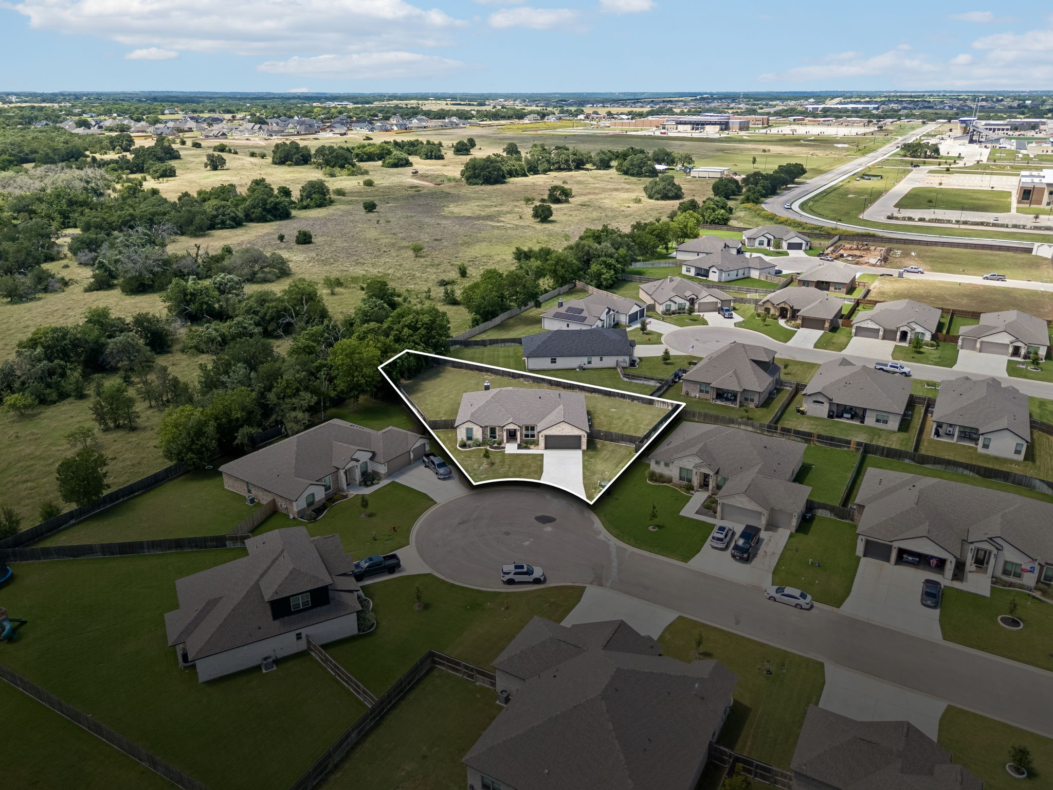 main property photo 38