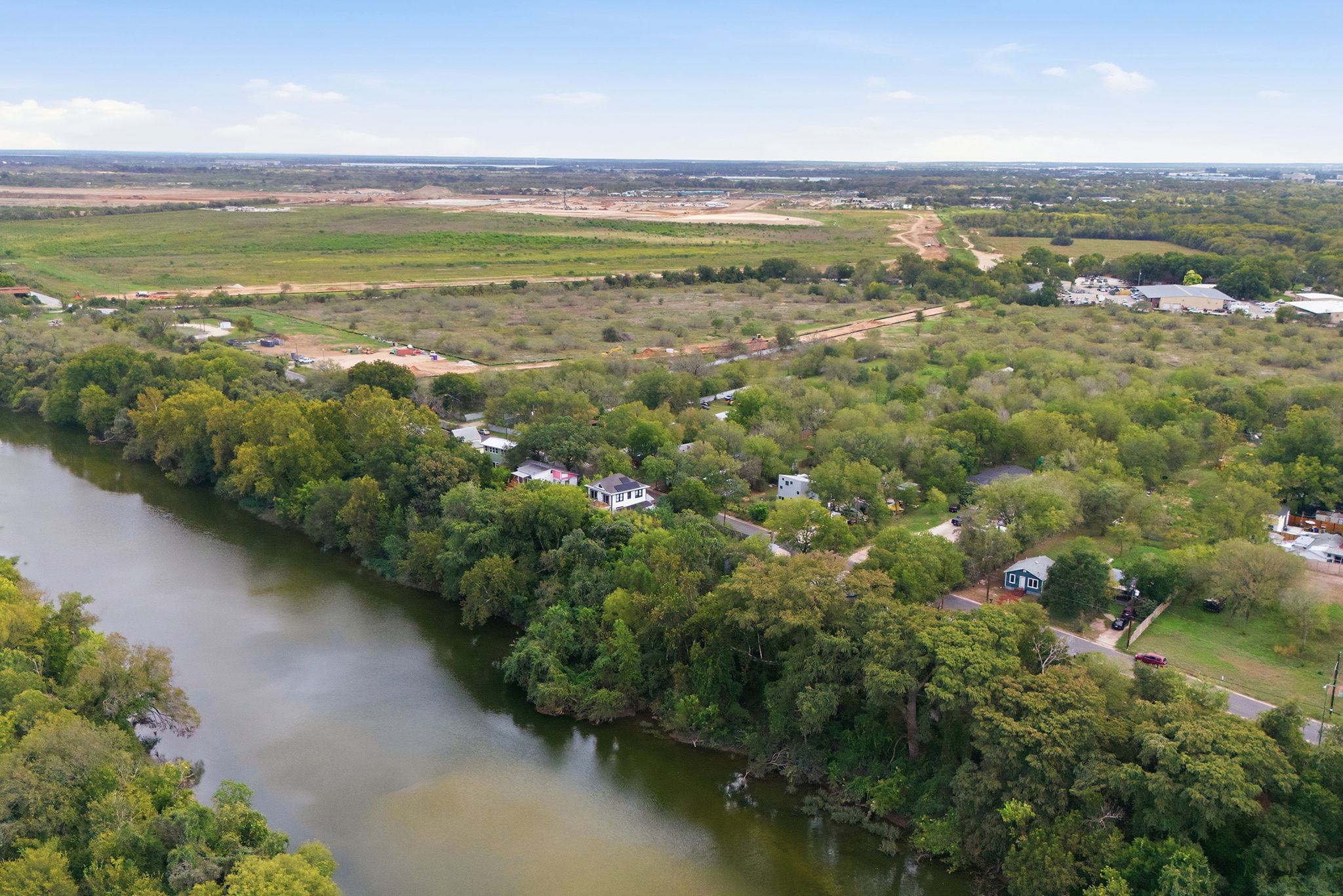 main property photo 35