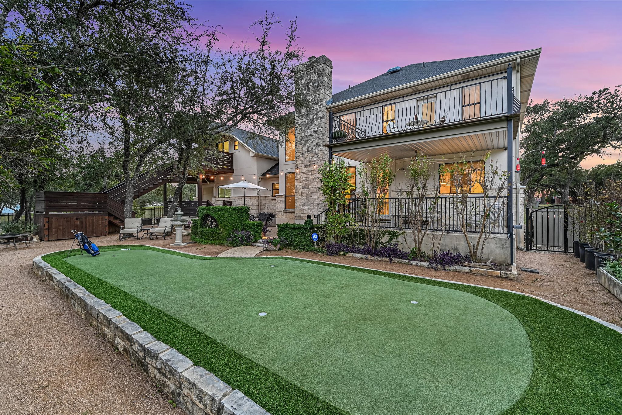 main property photo 27