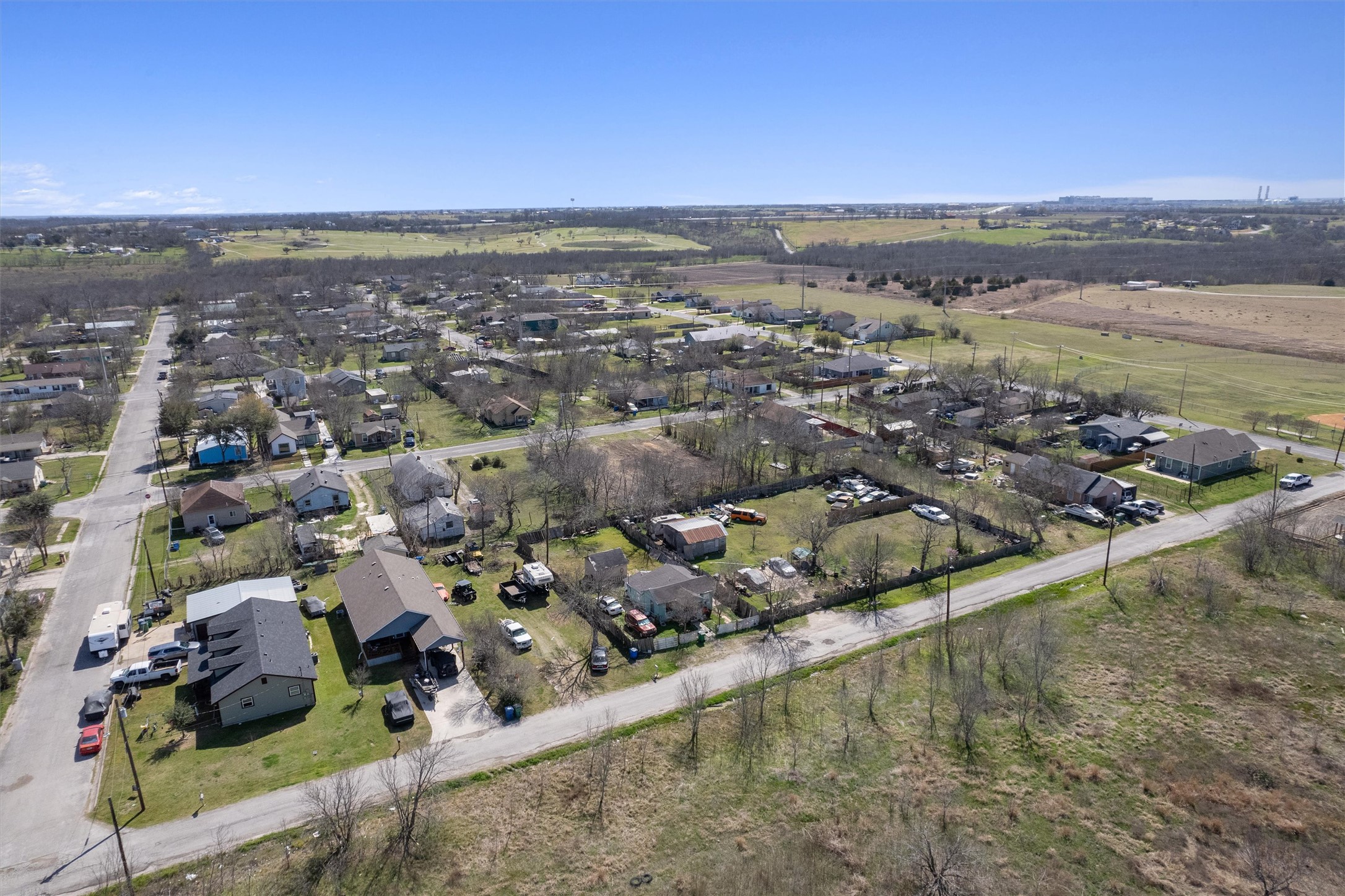 main property photo 12