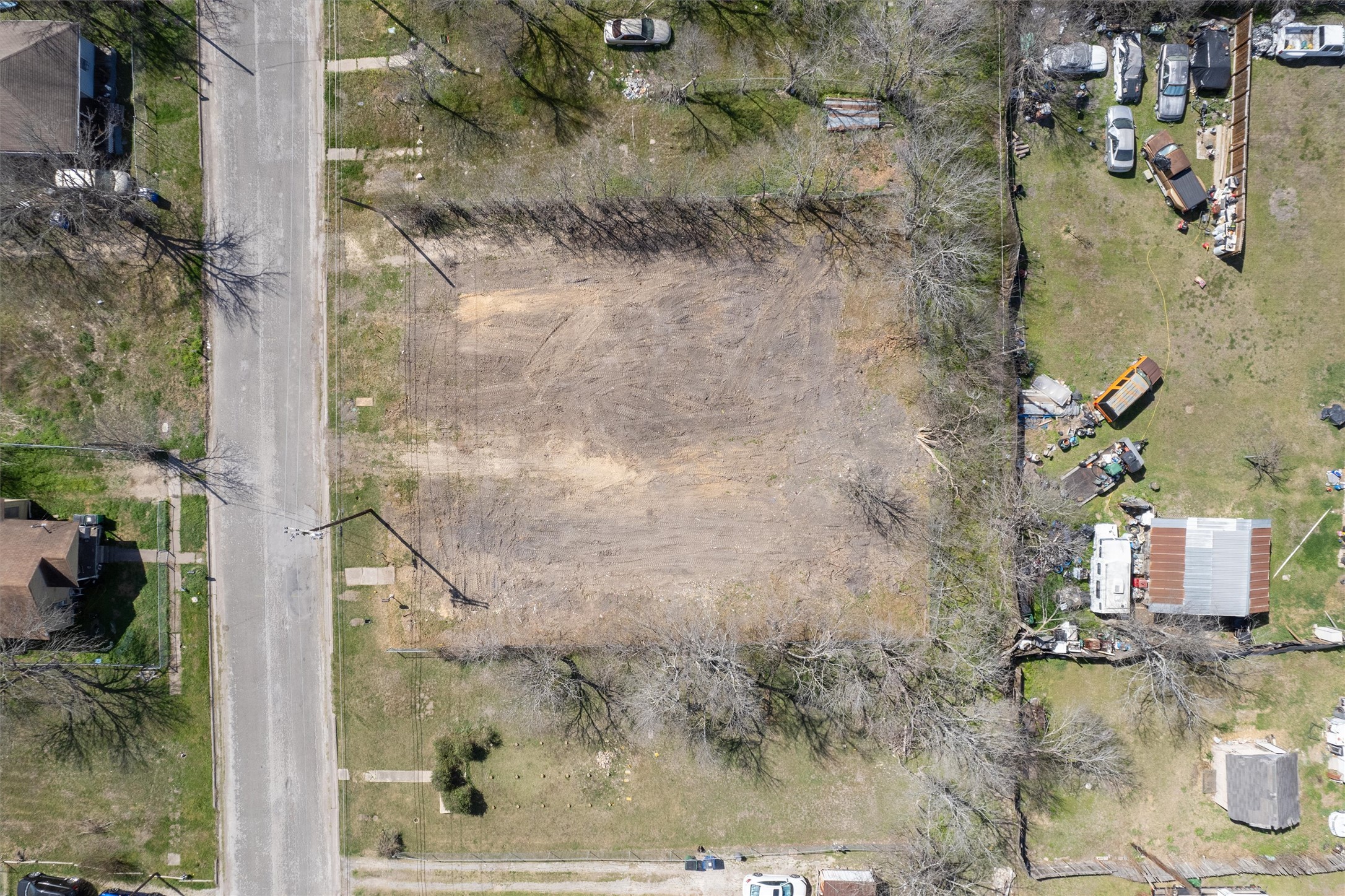 main property photo 15