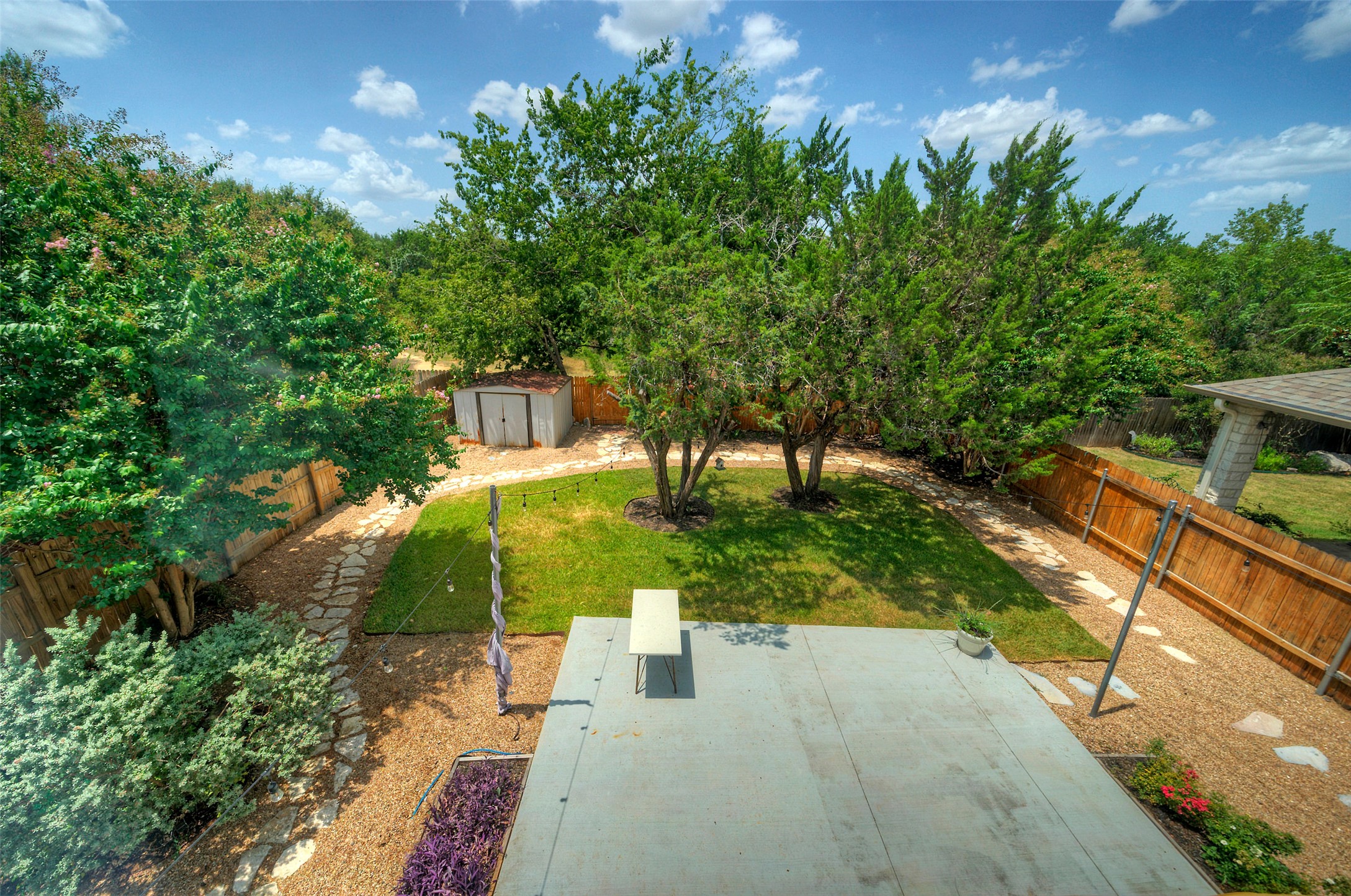 main property photo 19