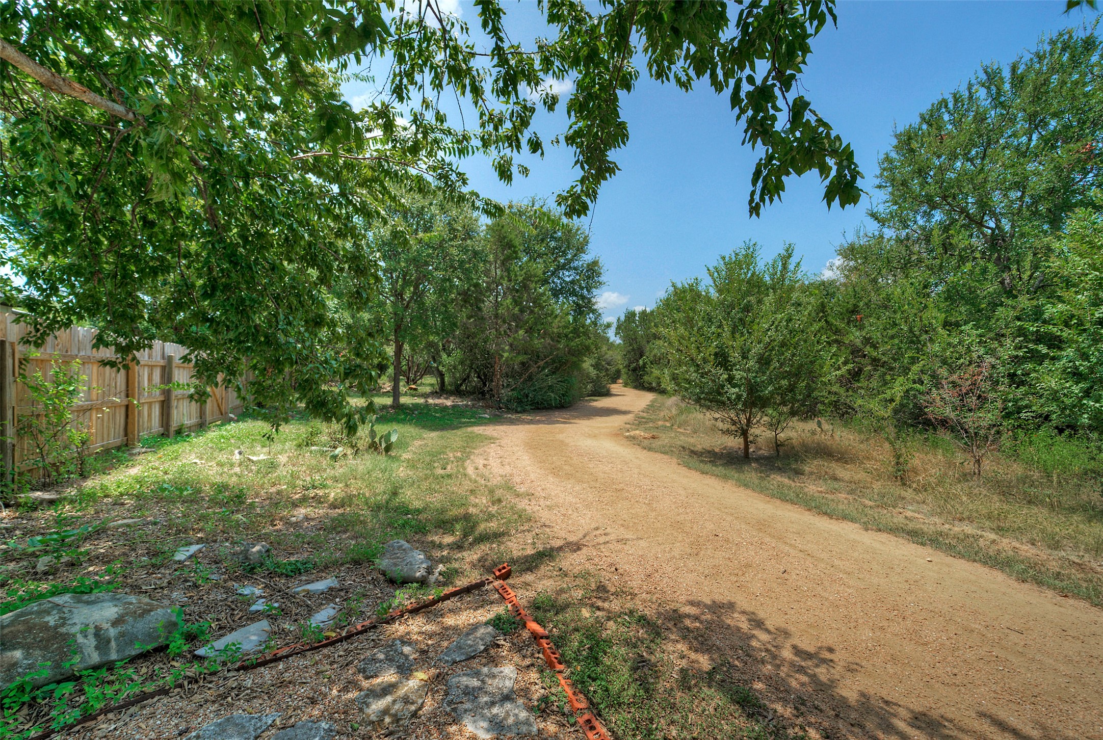 main property photo 38