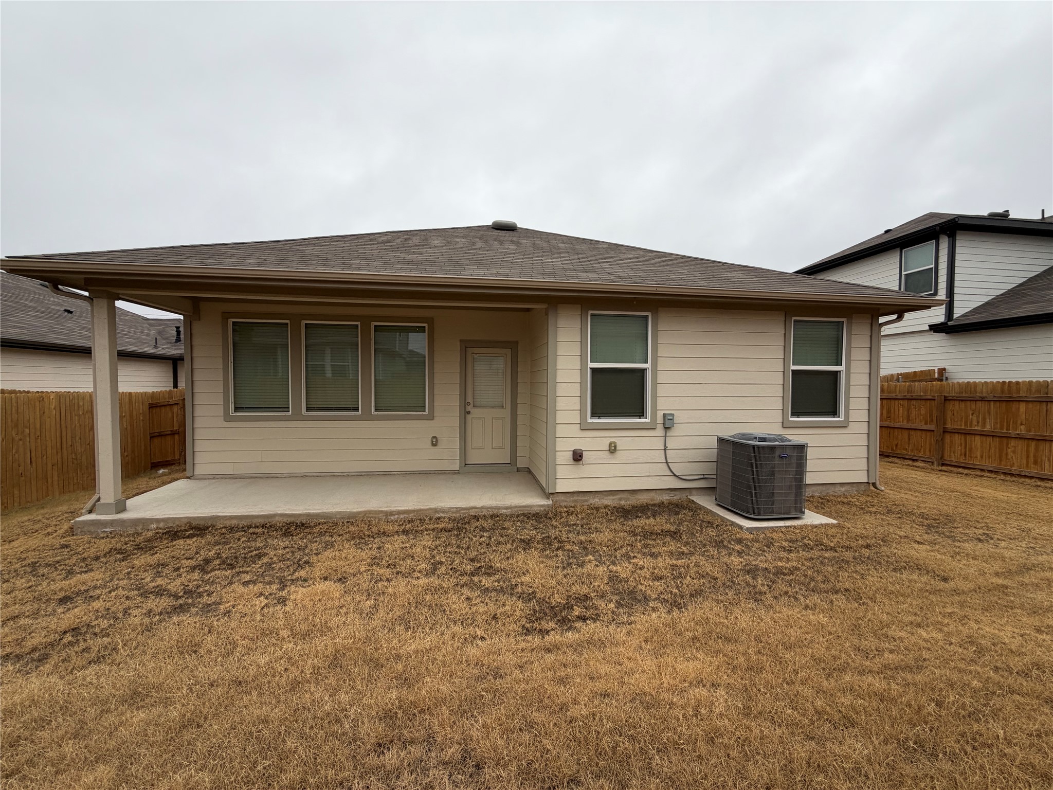 main property photo 19