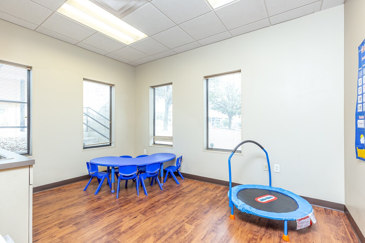 main property photo 18