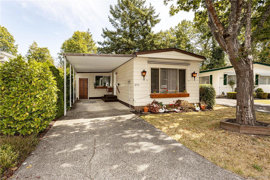 2173 Summergate Blvd, Sidney, BC V8L 4K9