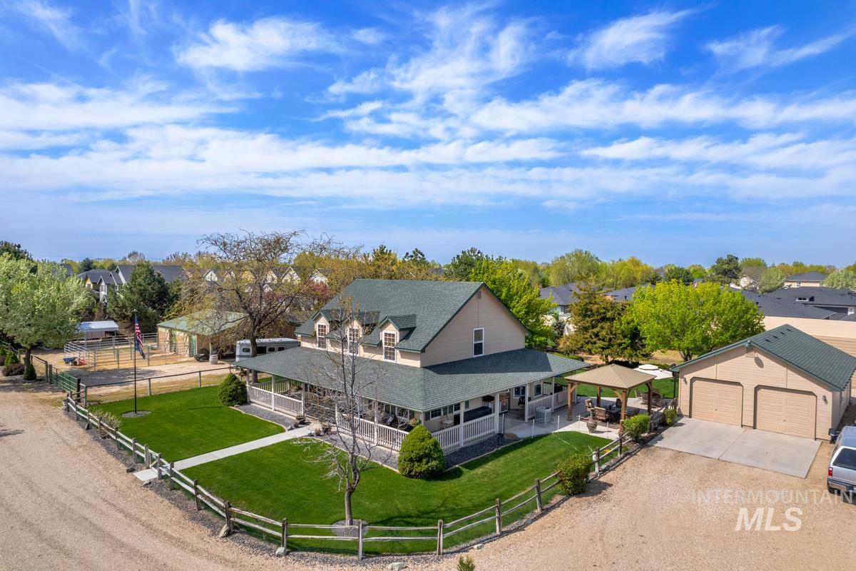main property photo 5