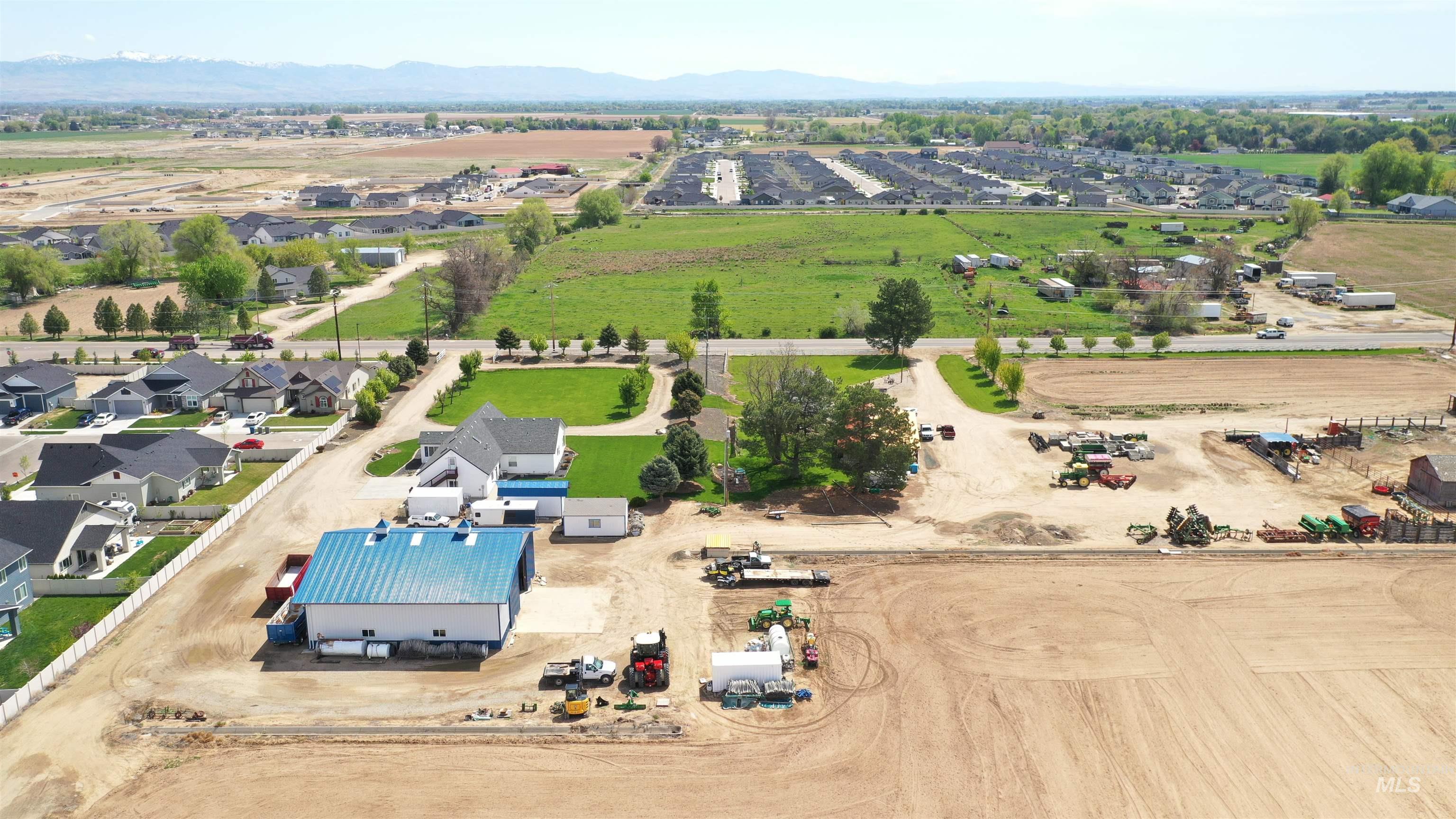 main property photo 15