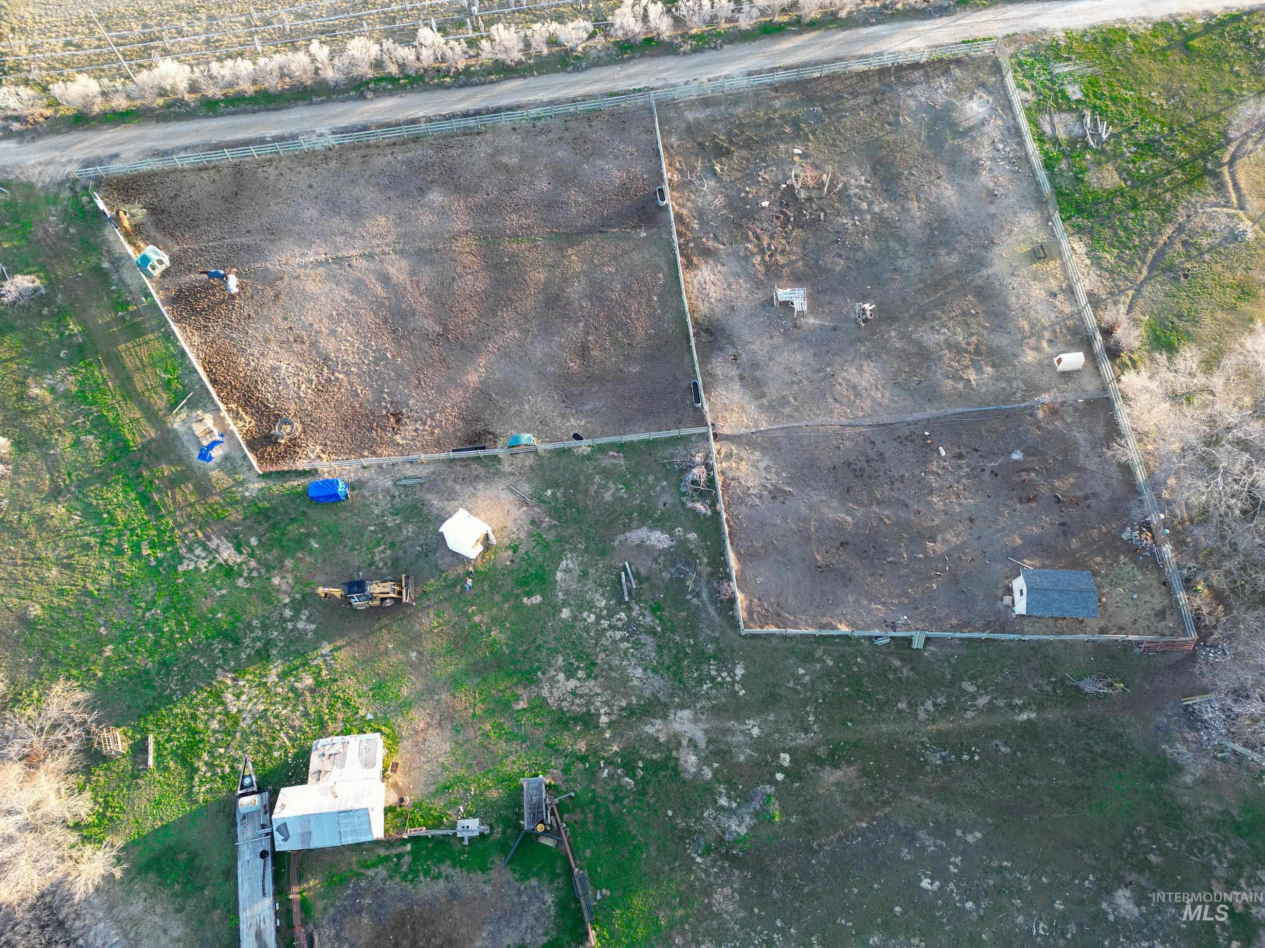 main property photo 43