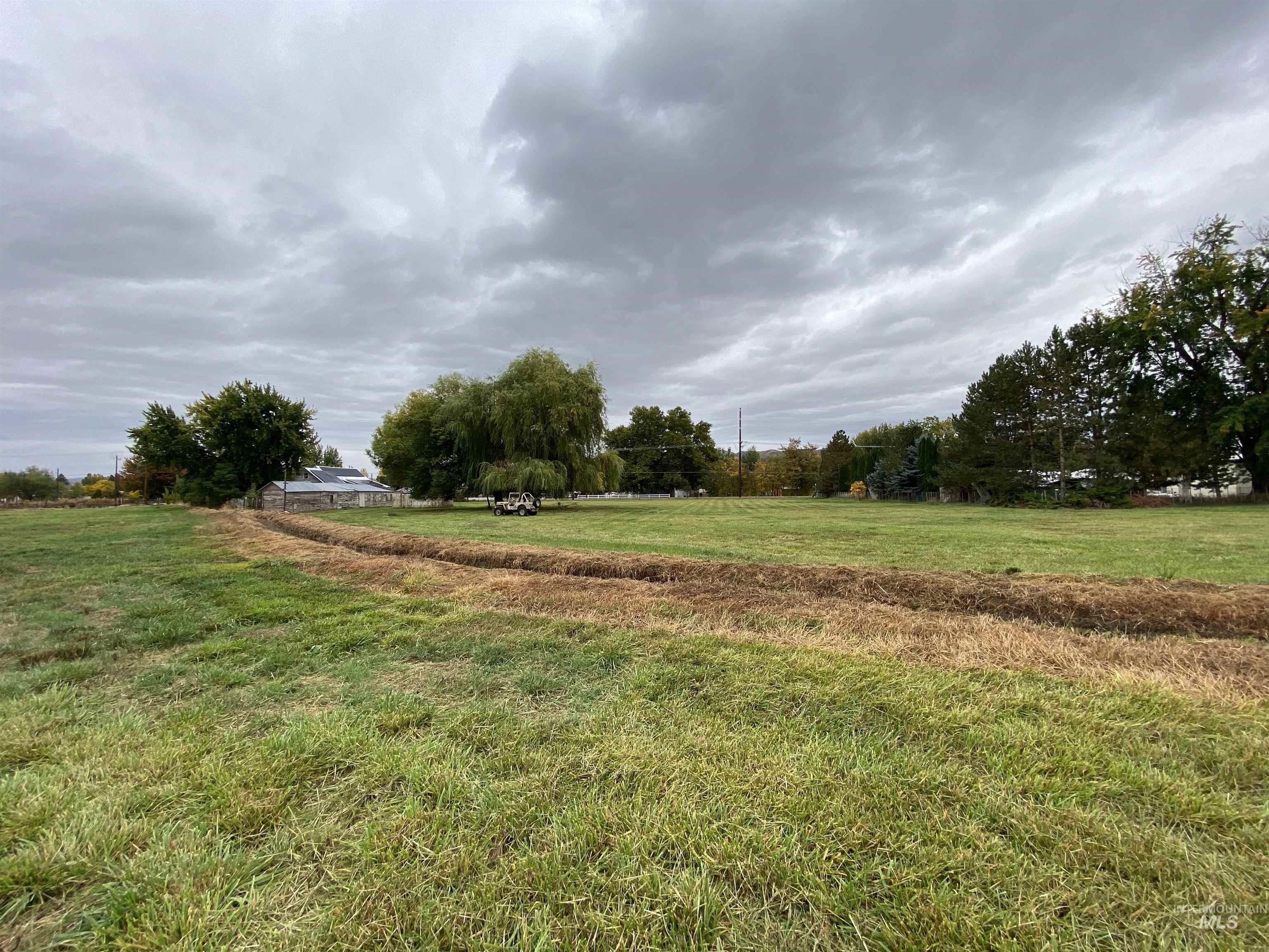 main property photo 10
