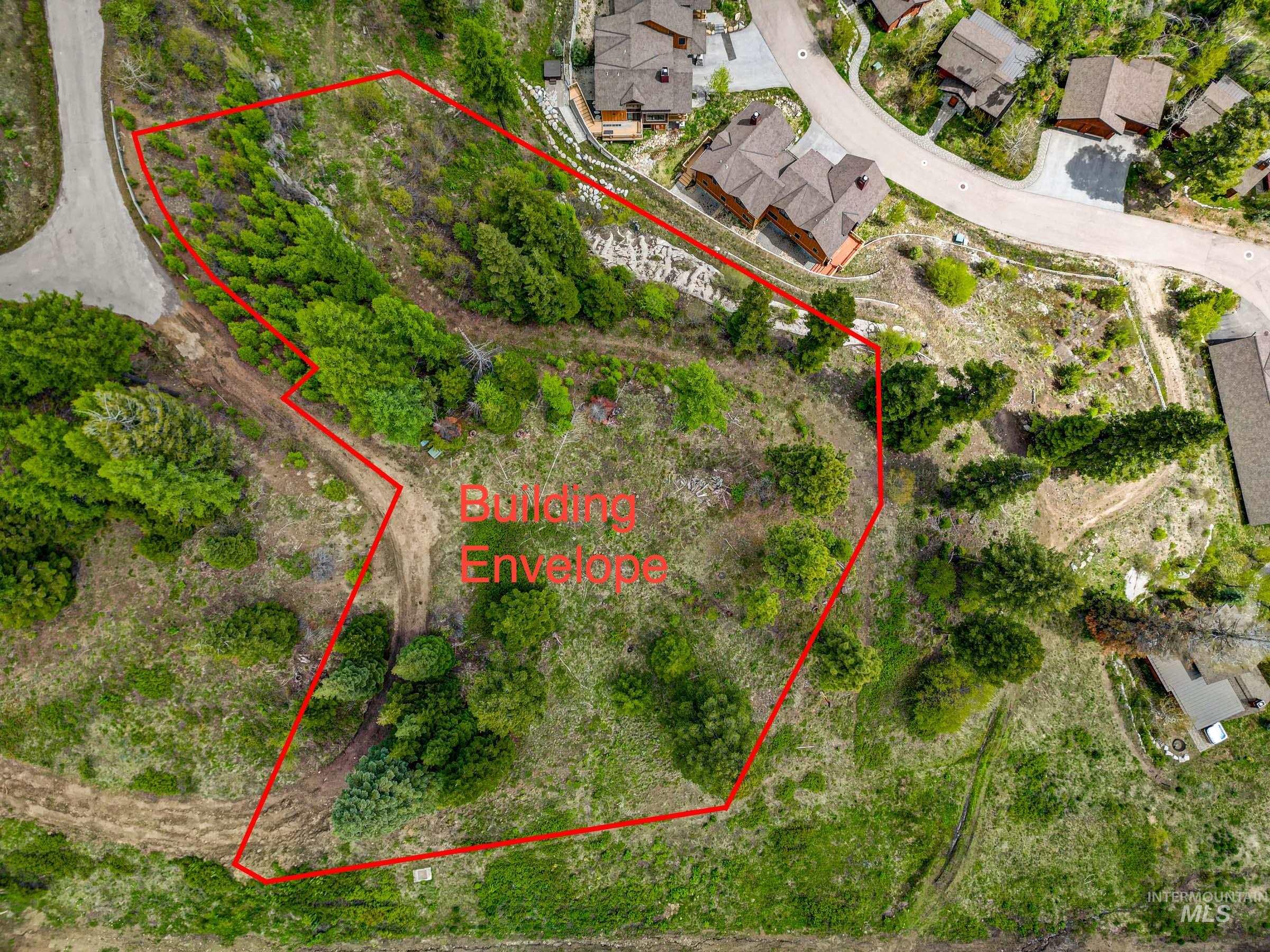 main property photo 5