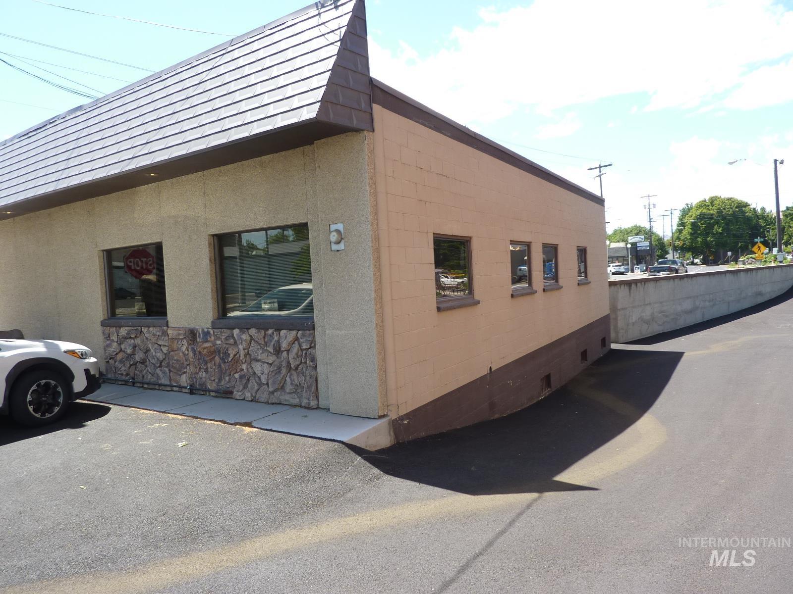property viewer photo 4