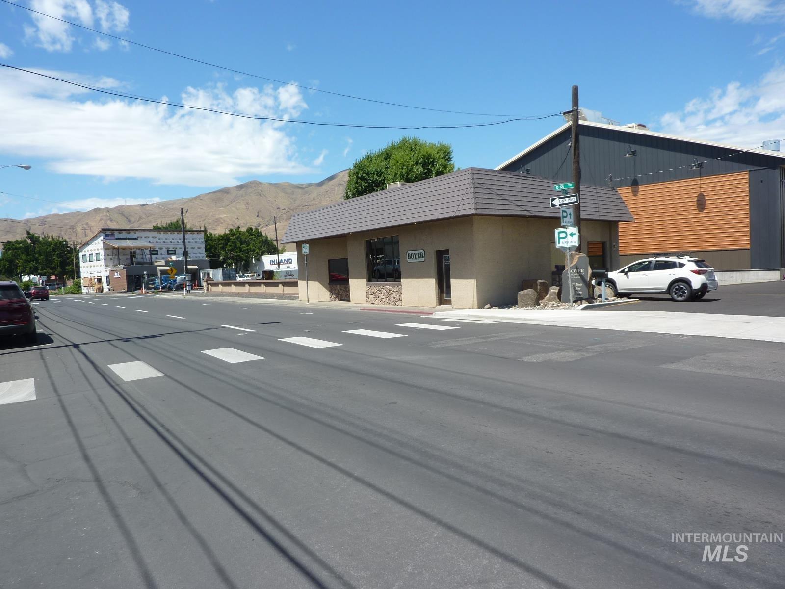 property viewer photo 6