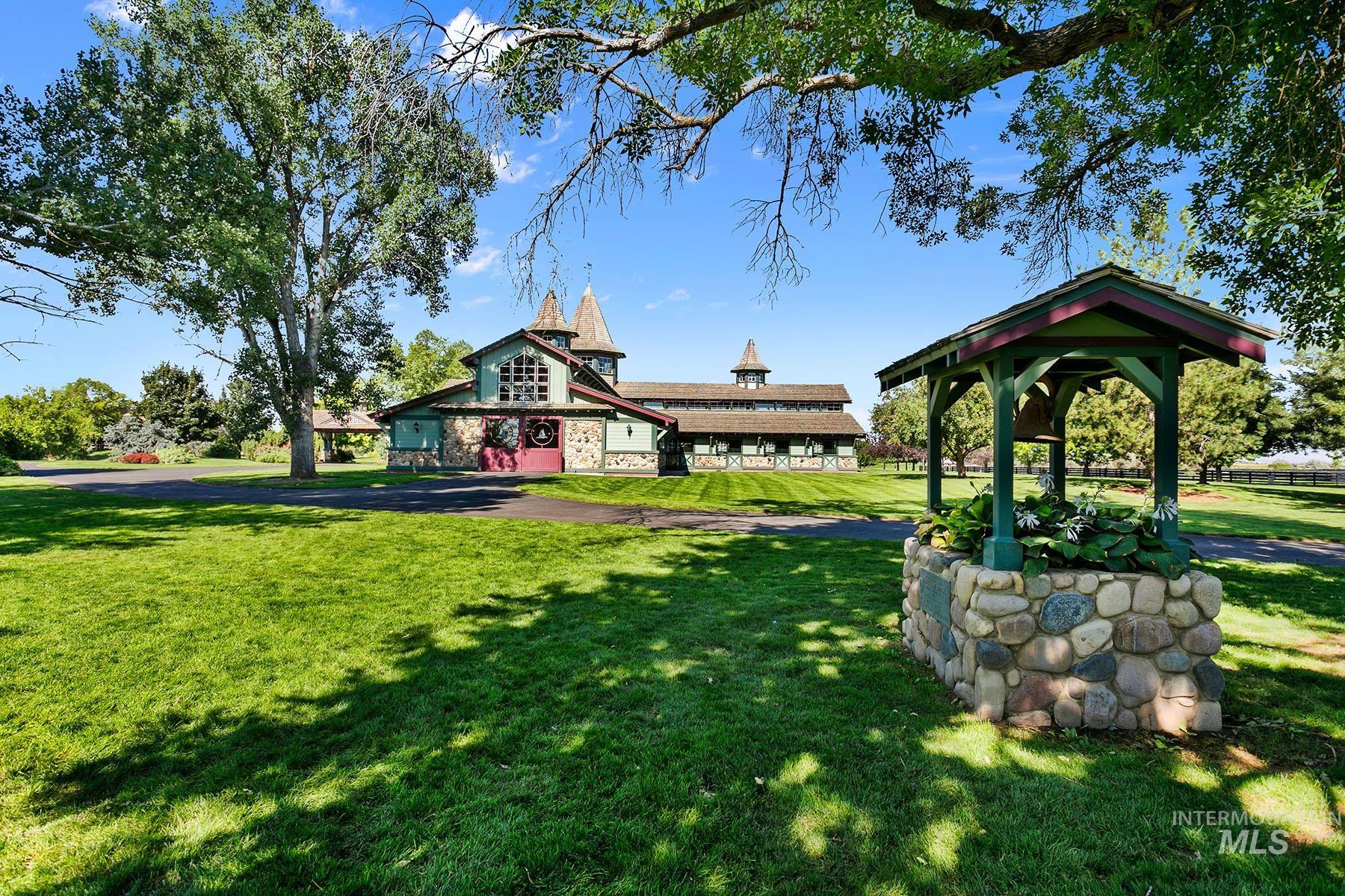 main property photo 18