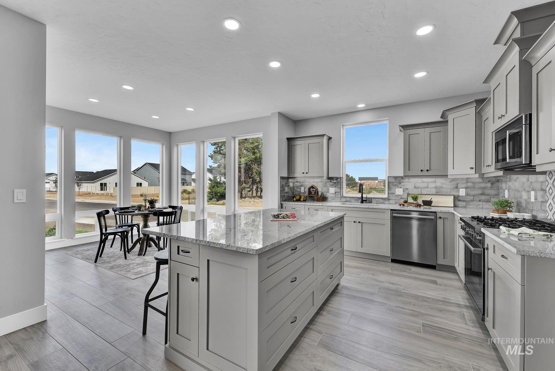 property viewer photo 14