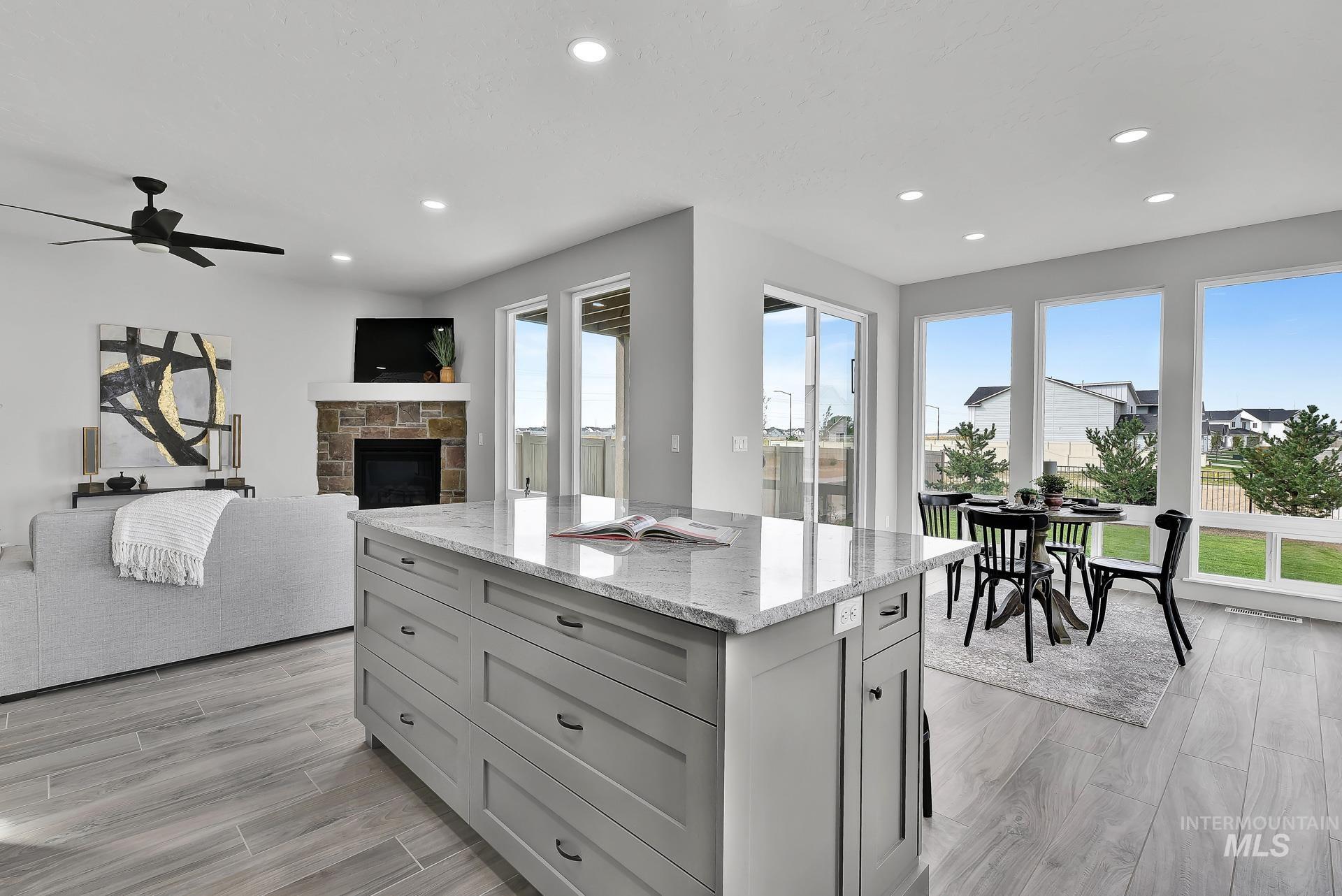 property viewer photo 20