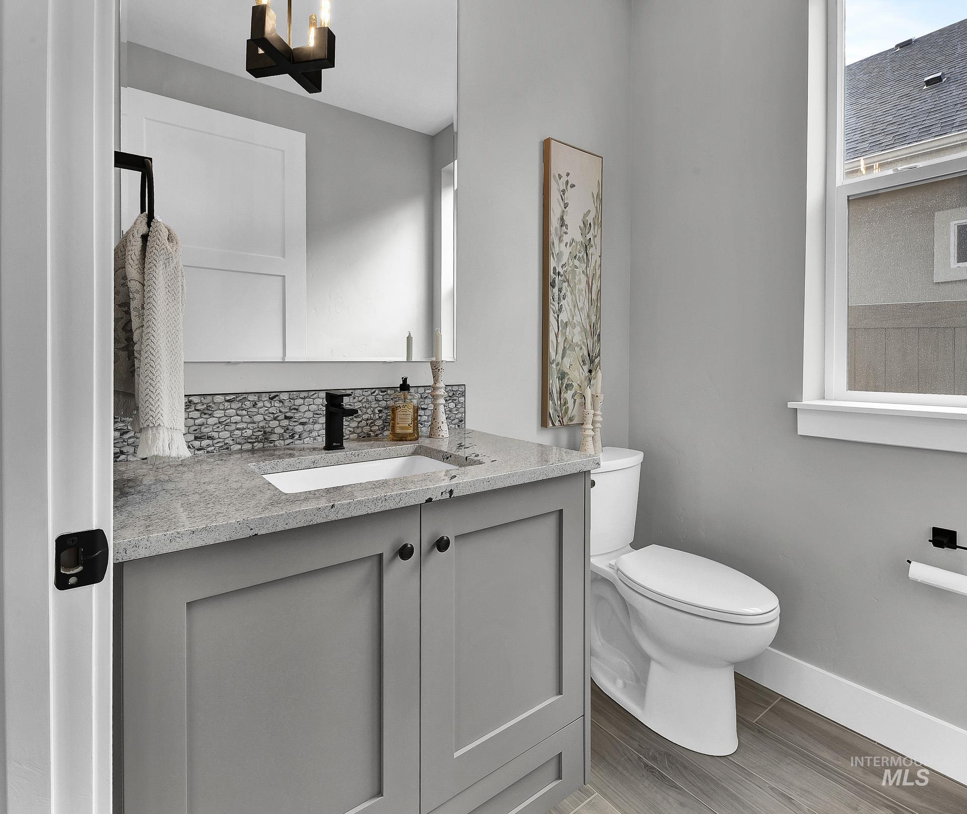 property viewer photo 24