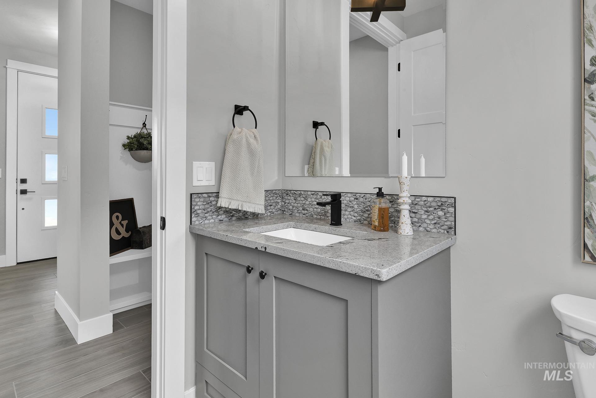 property viewer photo 25