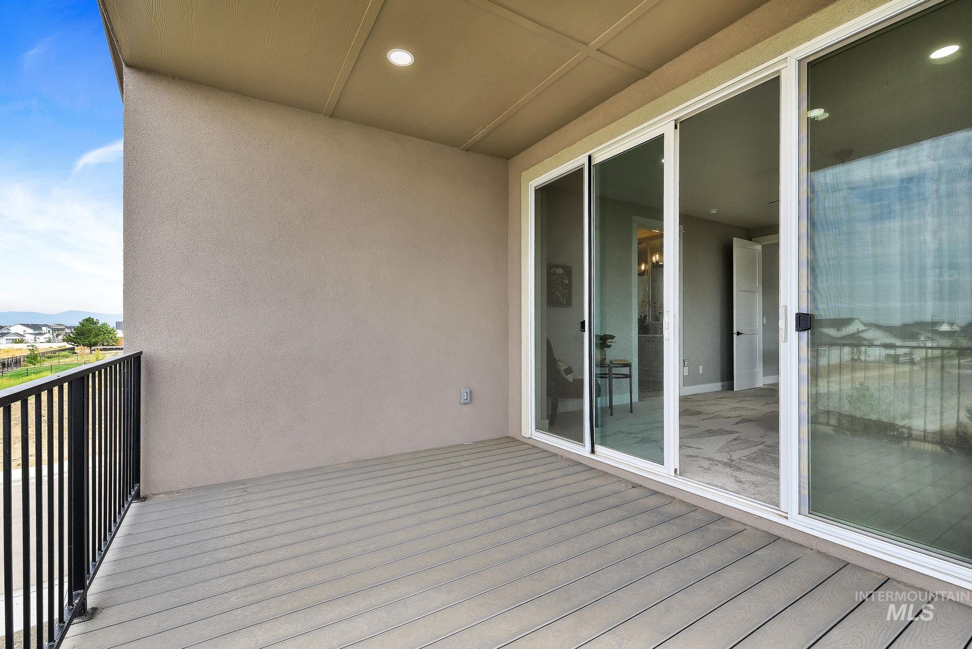 property viewer photo 35