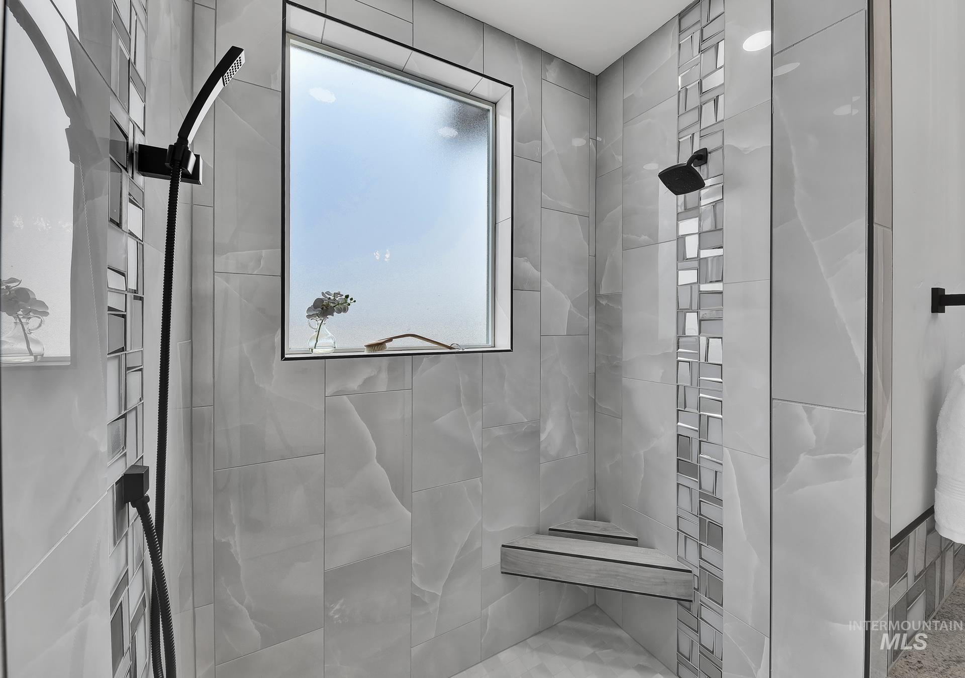 property viewer photo 39
