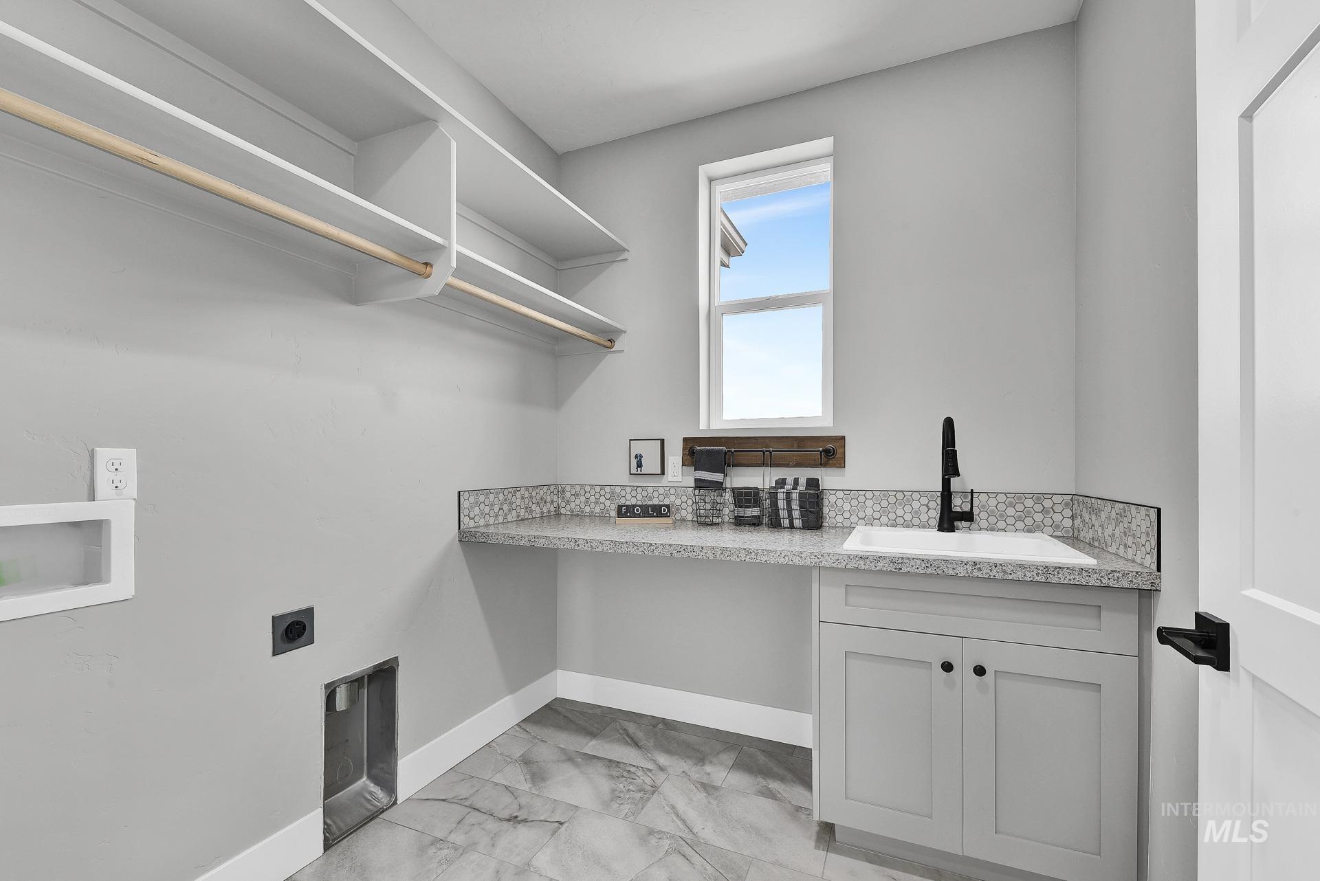 property viewer photo 49