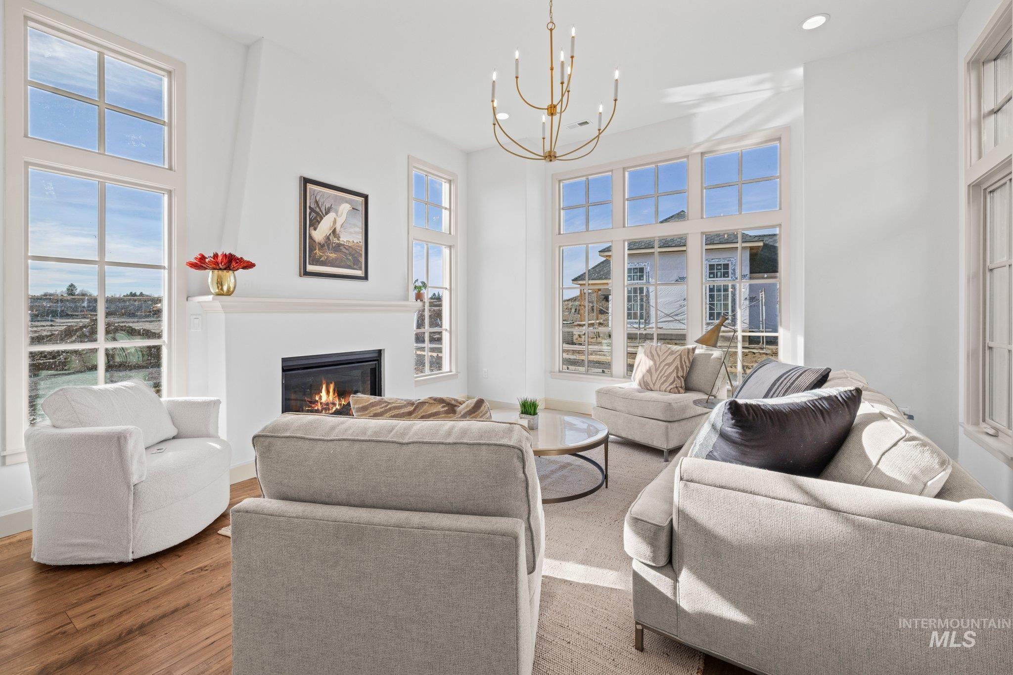 property viewer photo 1