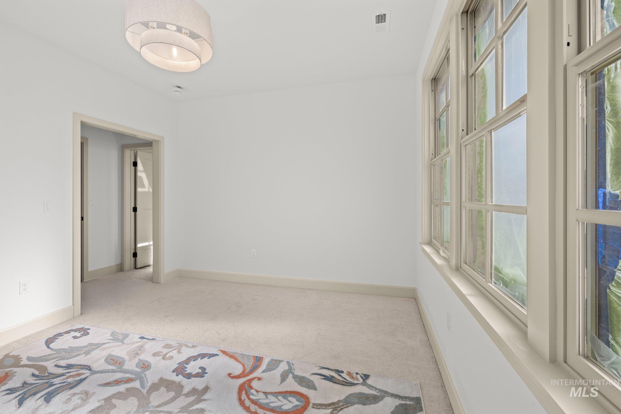 property viewer photo 10