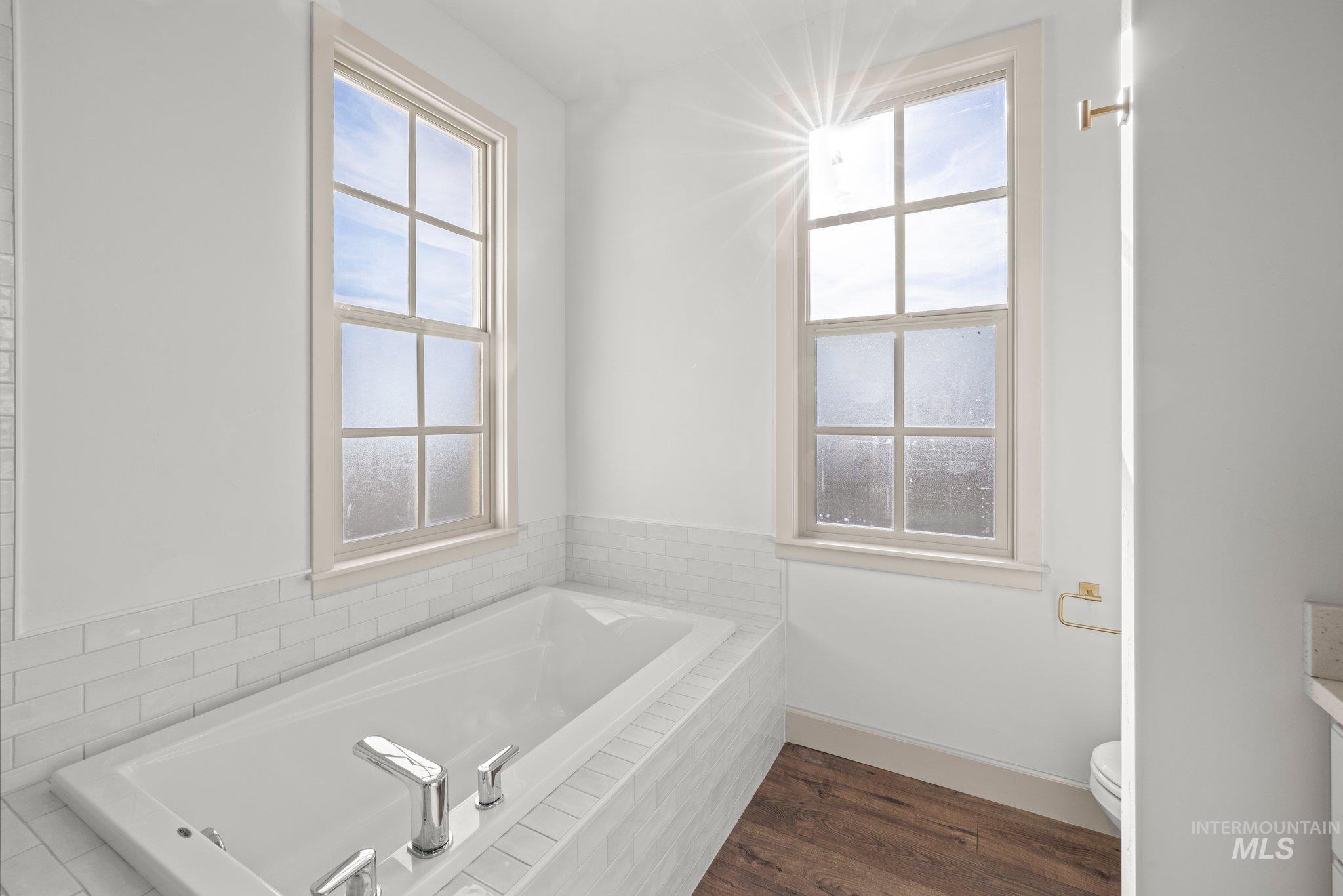 property viewer photo 11