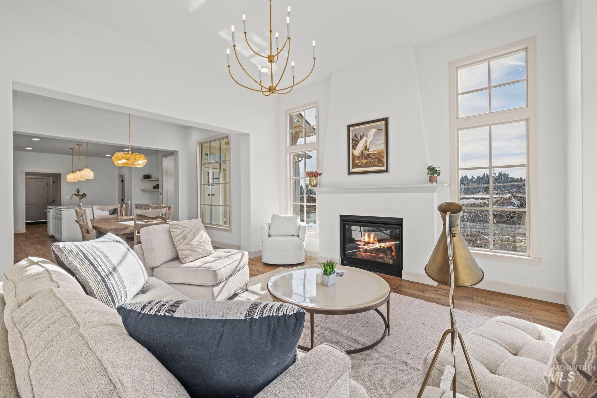 property viewer photo 2