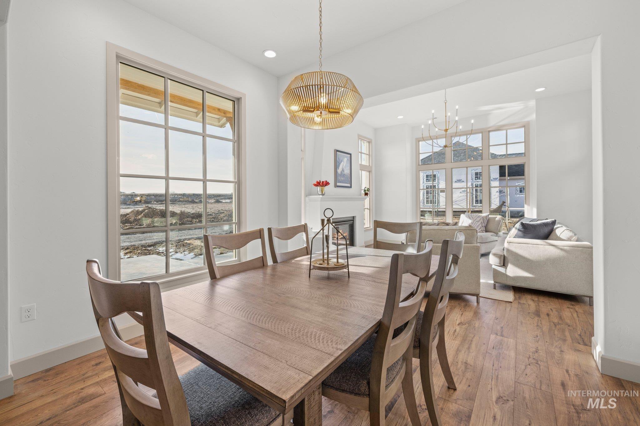 property viewer photo 4