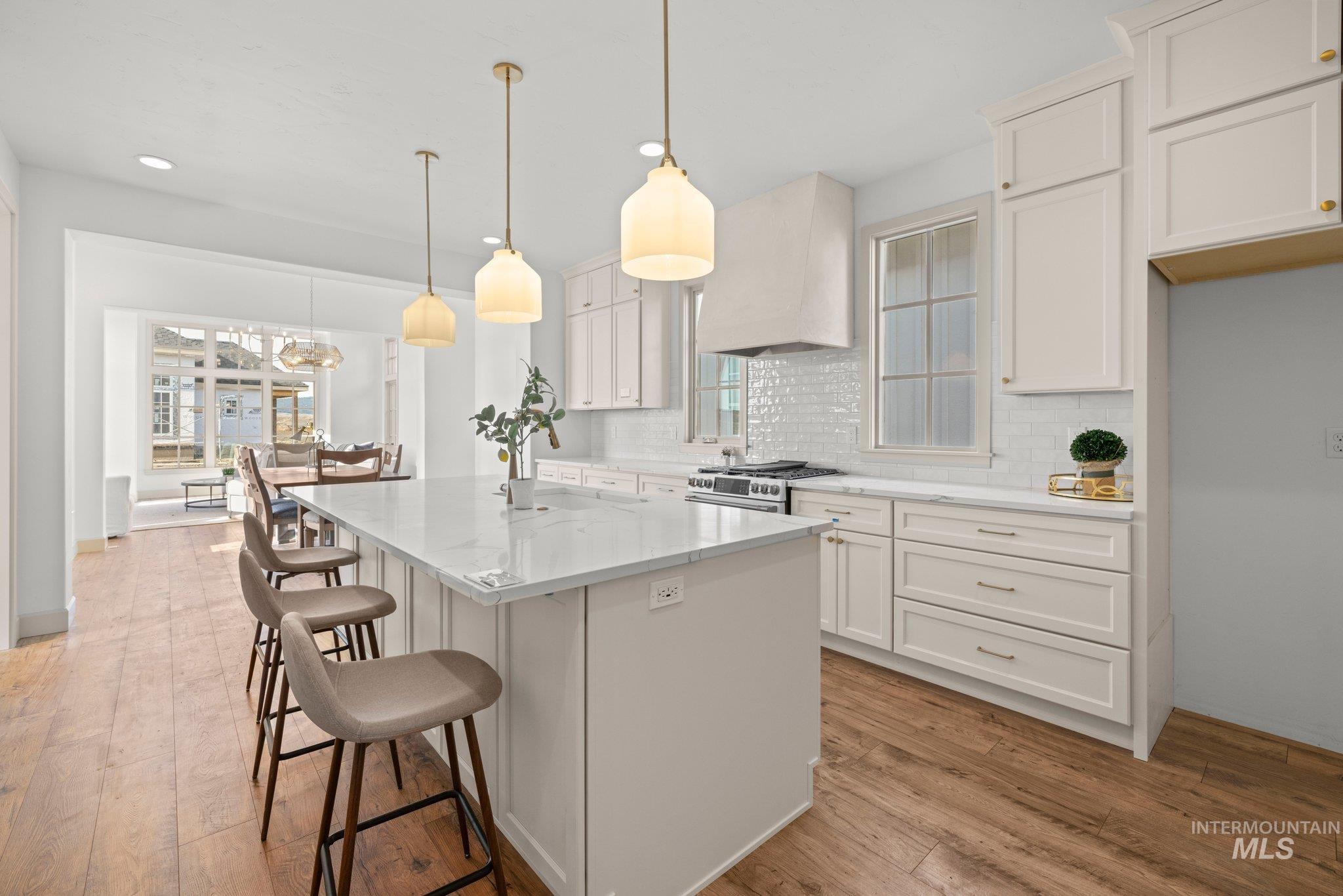 property viewer photo 6