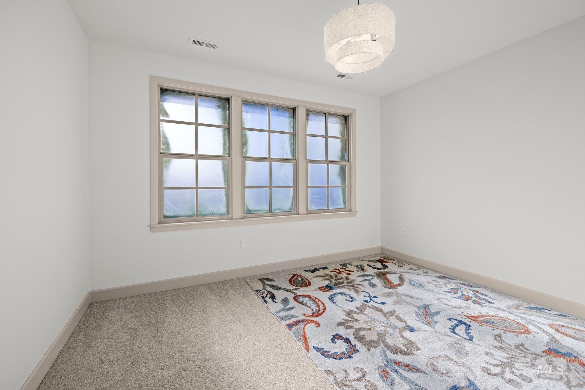 property viewer photo 9
